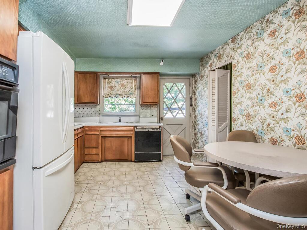 #12 photo, 127 Crisfield Street, Yonkers , NY 10710