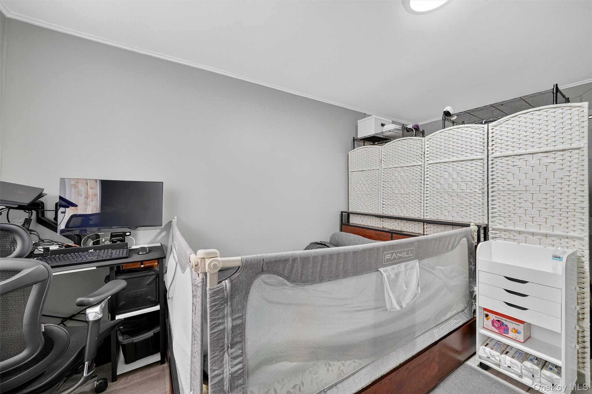 #17 photo, 1818 Tomlinson Avenue, Bronx , NY 10461