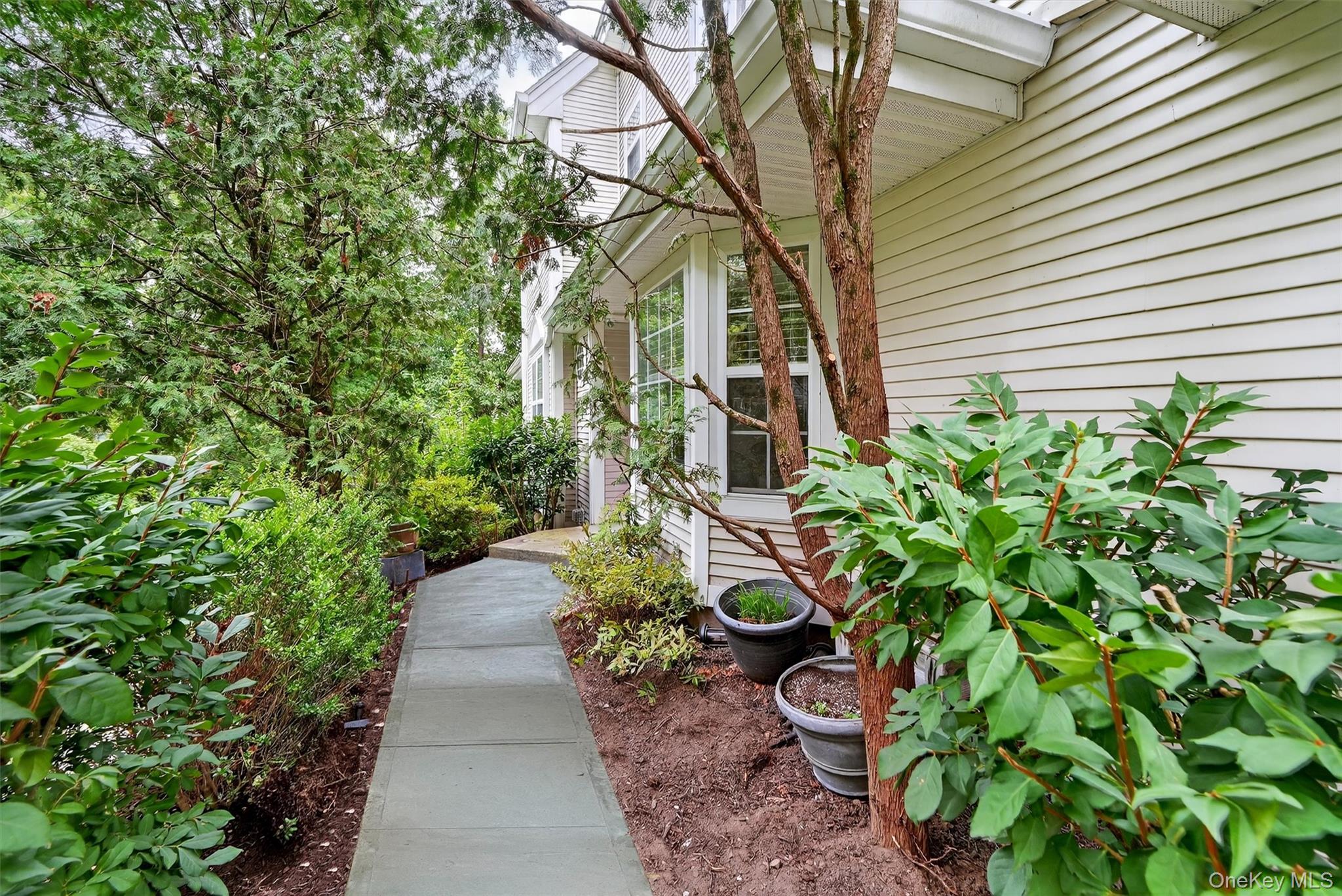 #4 photo, 48 Lake Marie Lane, Bedford Hills , NY 10507