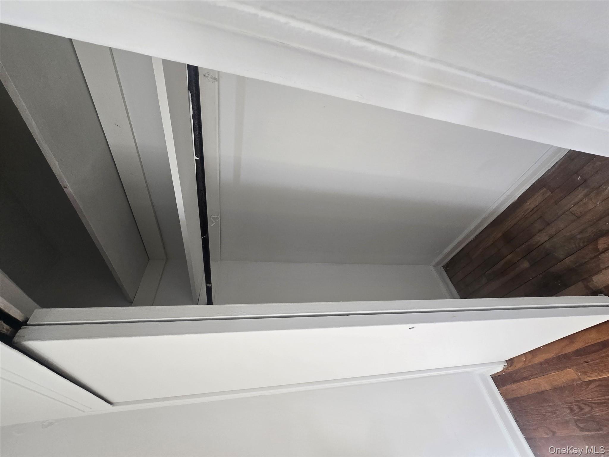 #9 photo, 1480 Thieriot Avenue, Bronx , NY 10460