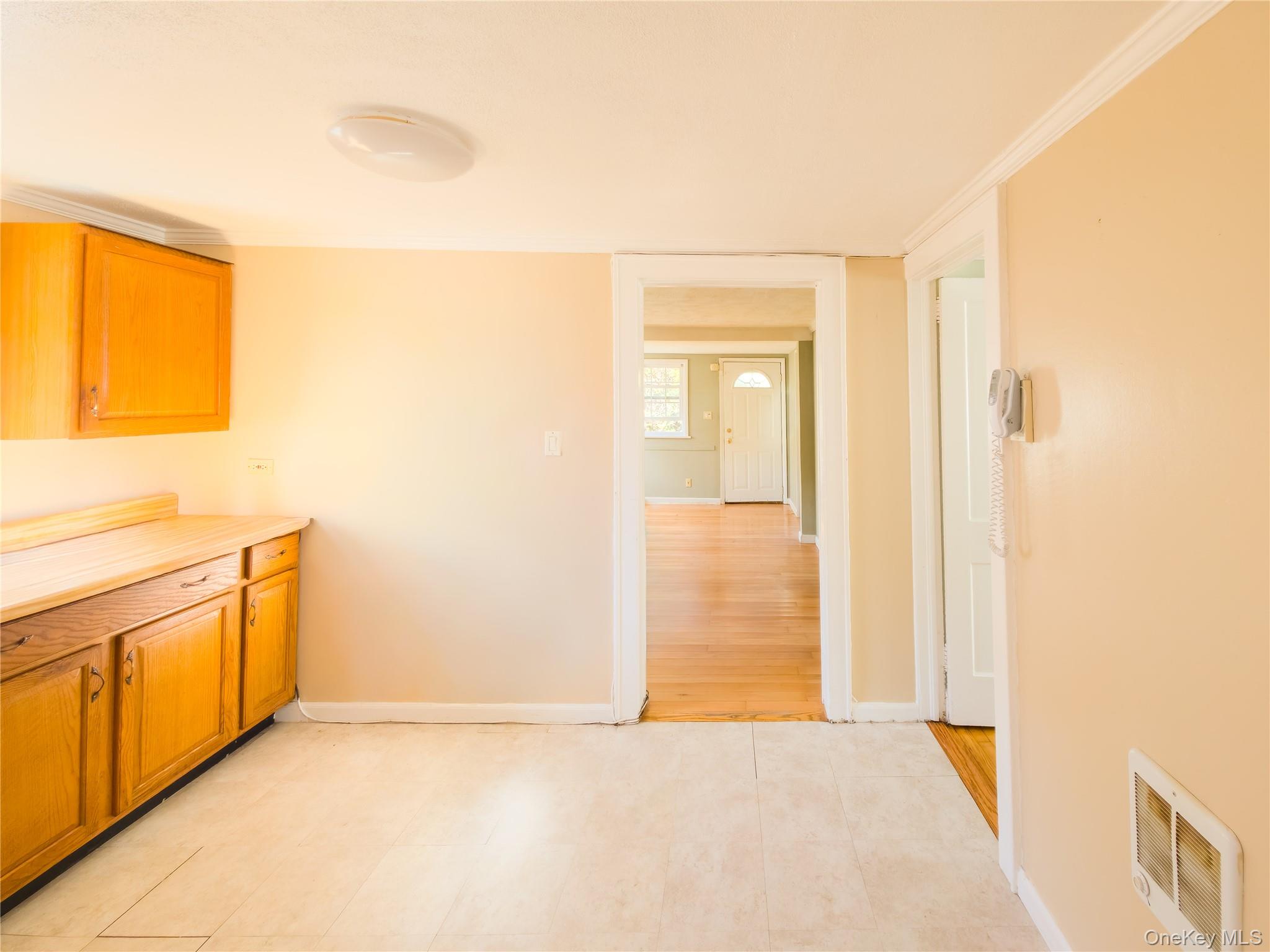 #7 photo, 35 Entrance Way, Mahopac , NY 10541