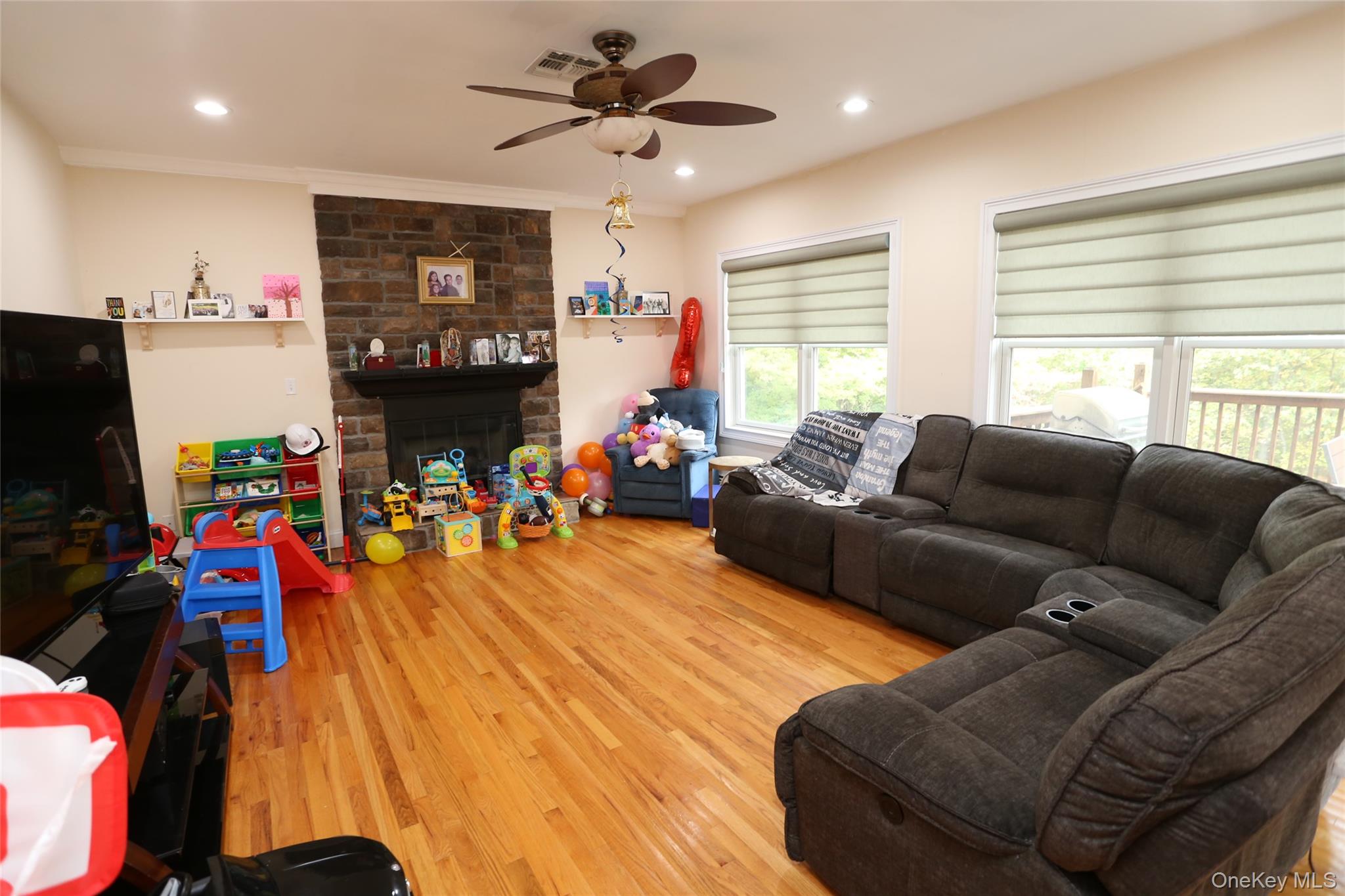 #11 photo, 79 E Hall Avenue, New City , NY 10956