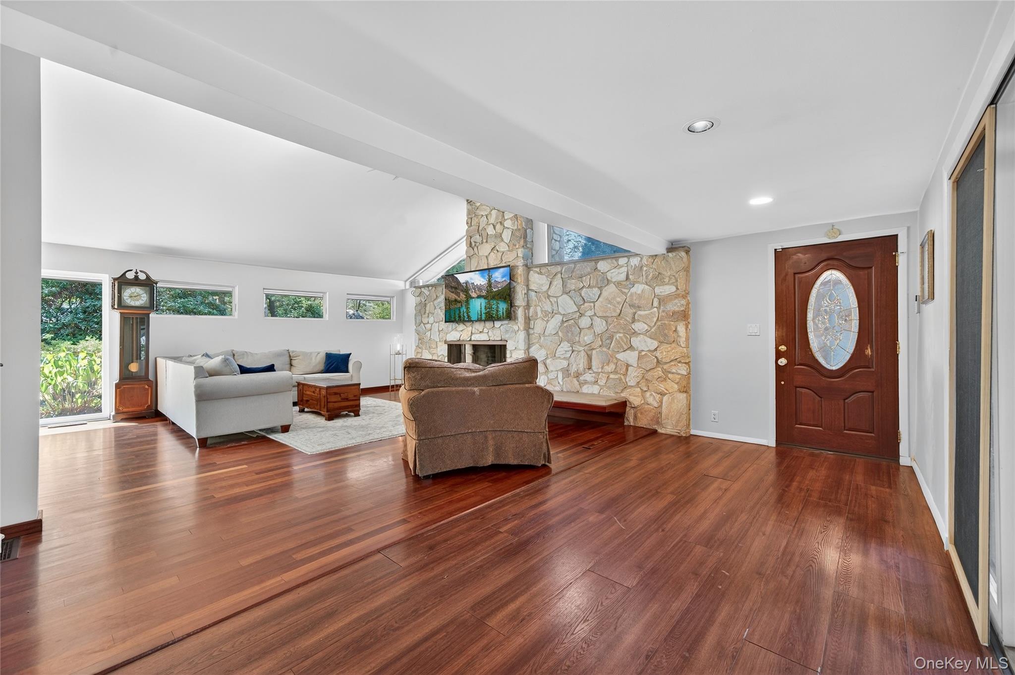 #7 photo, 35 Deer Path Road, 纽约州 Tuxedo Park , NY 10987