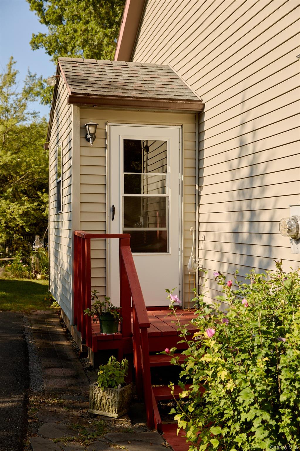 #13 photo, 46 Shivertown, New Paltz , NY 12561