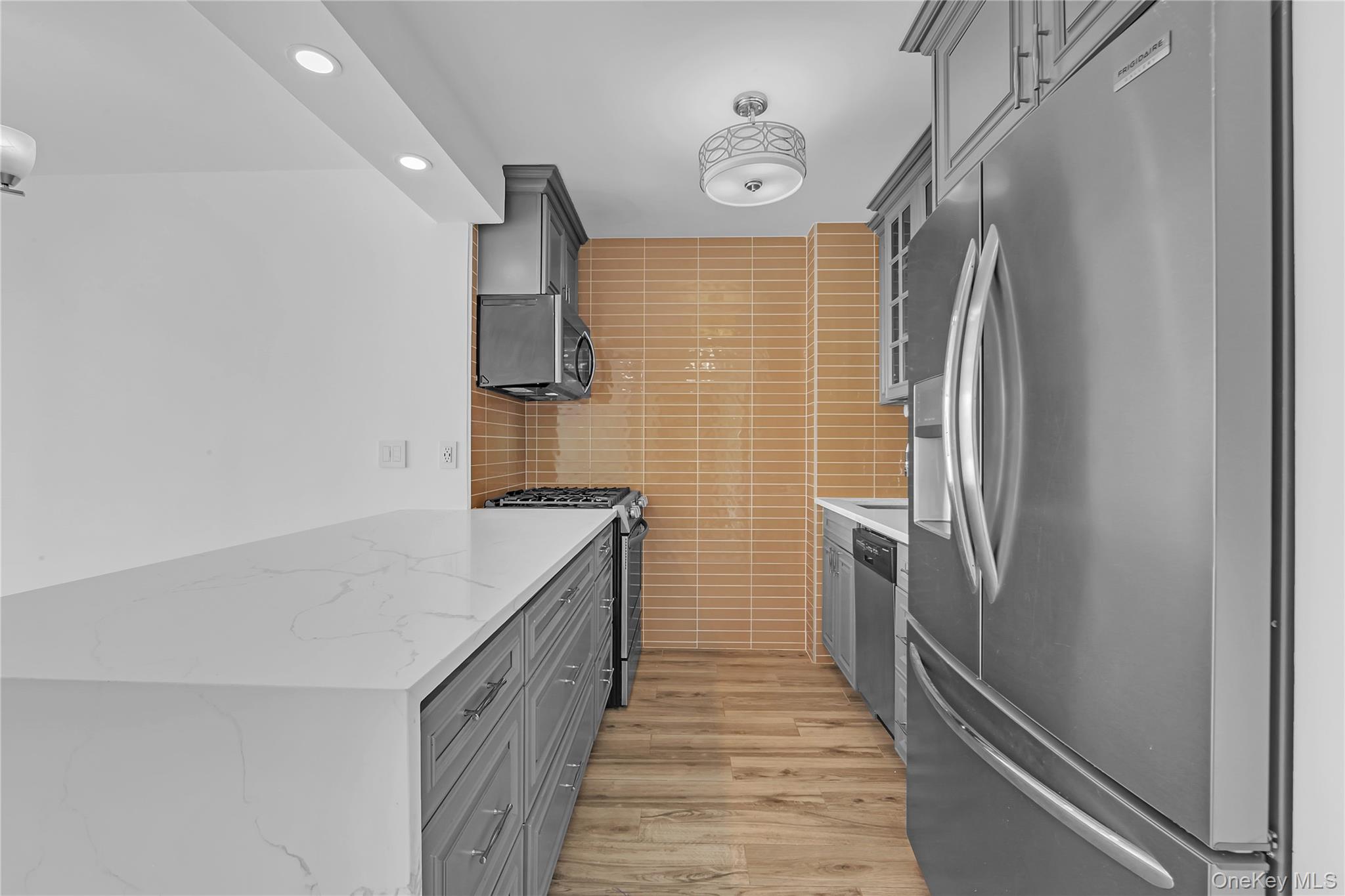 #5 photo, 4-74 48th Avenue, Long Island City , NY 11109