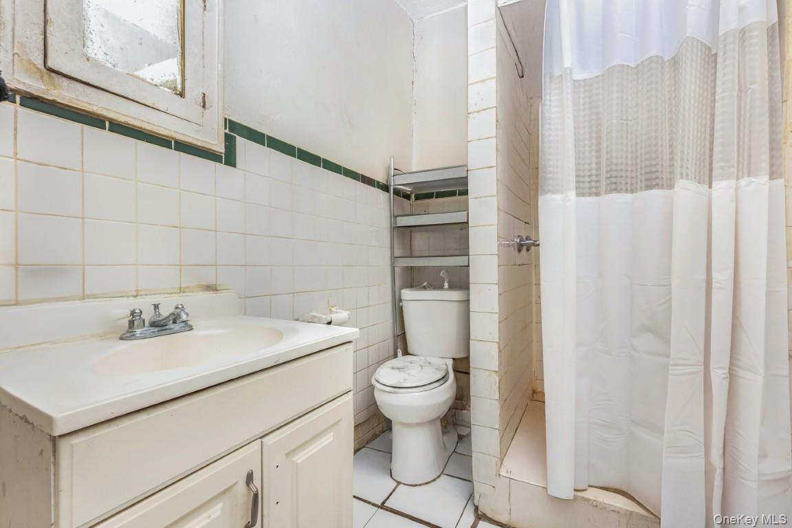 #15 photo, 142-56 Rockaway Boulevard, South Ozone Park , NY 11436