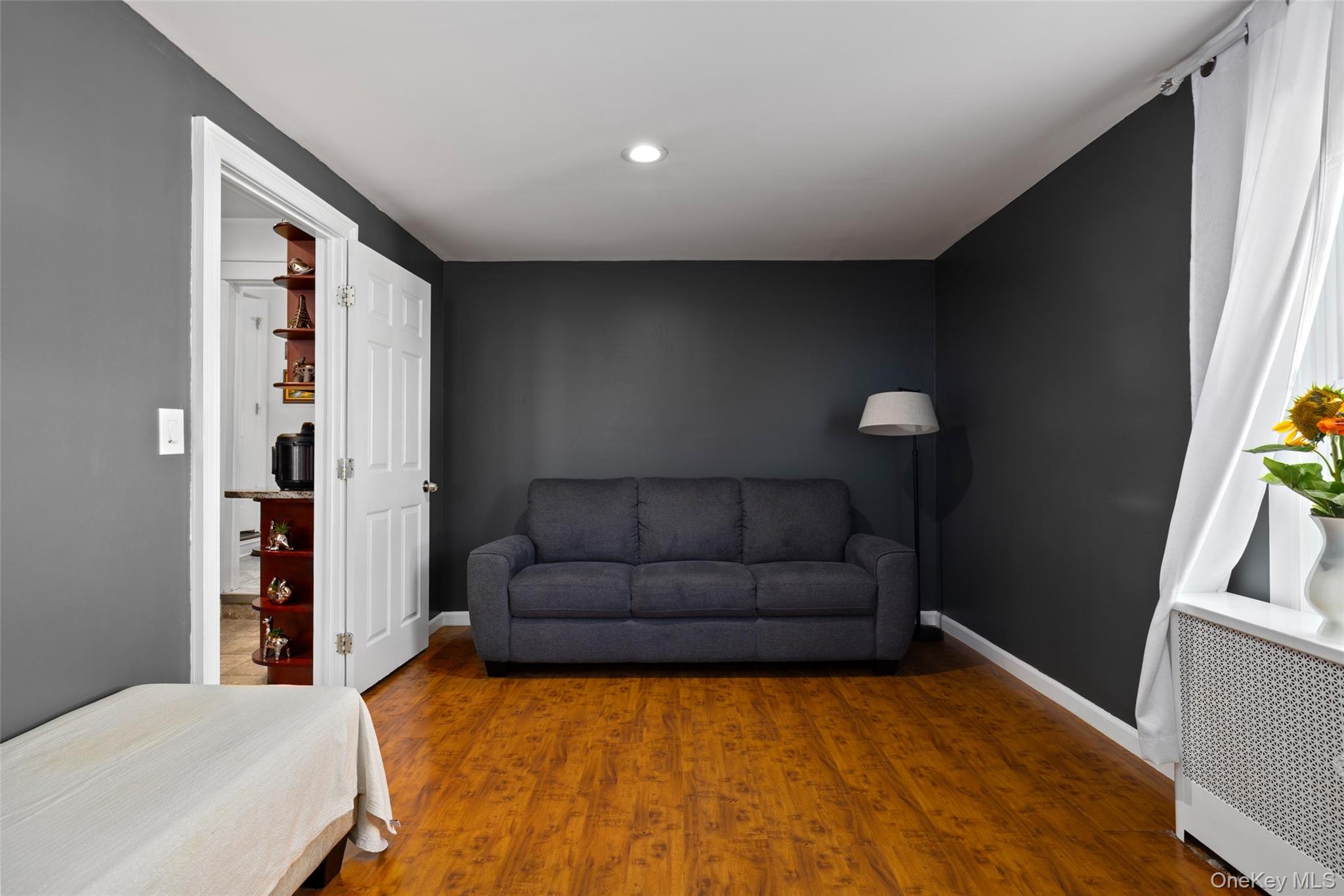 #17 photo, 19 Teneyck Avenue, ナッソー郡 Valley Stream , NY 11580