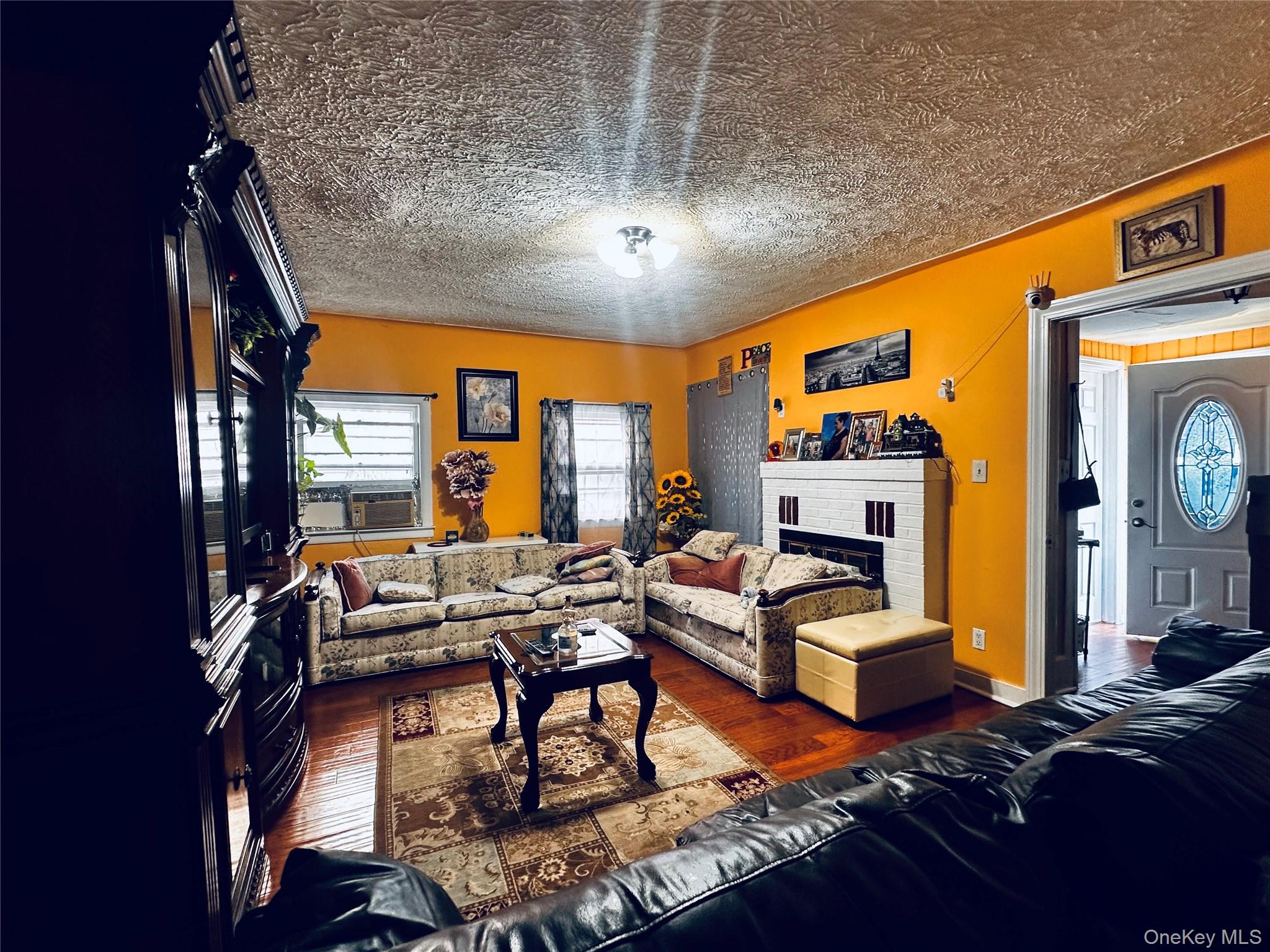 #3 photo, 17 Flint Avenue, Hempstead , NY 11550