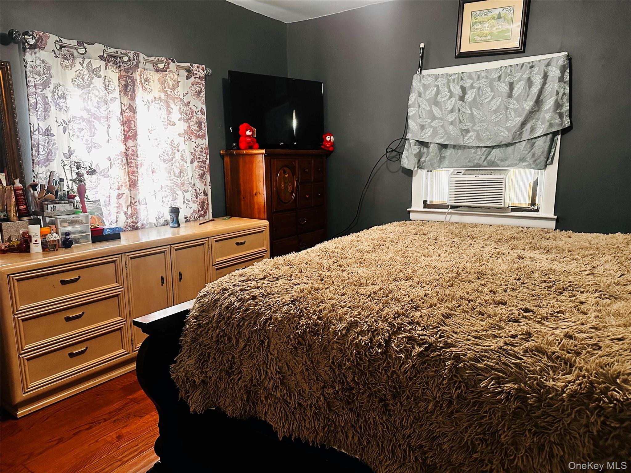 #8 photo, 17 Flint Avenue, Hempstead , NY 11550