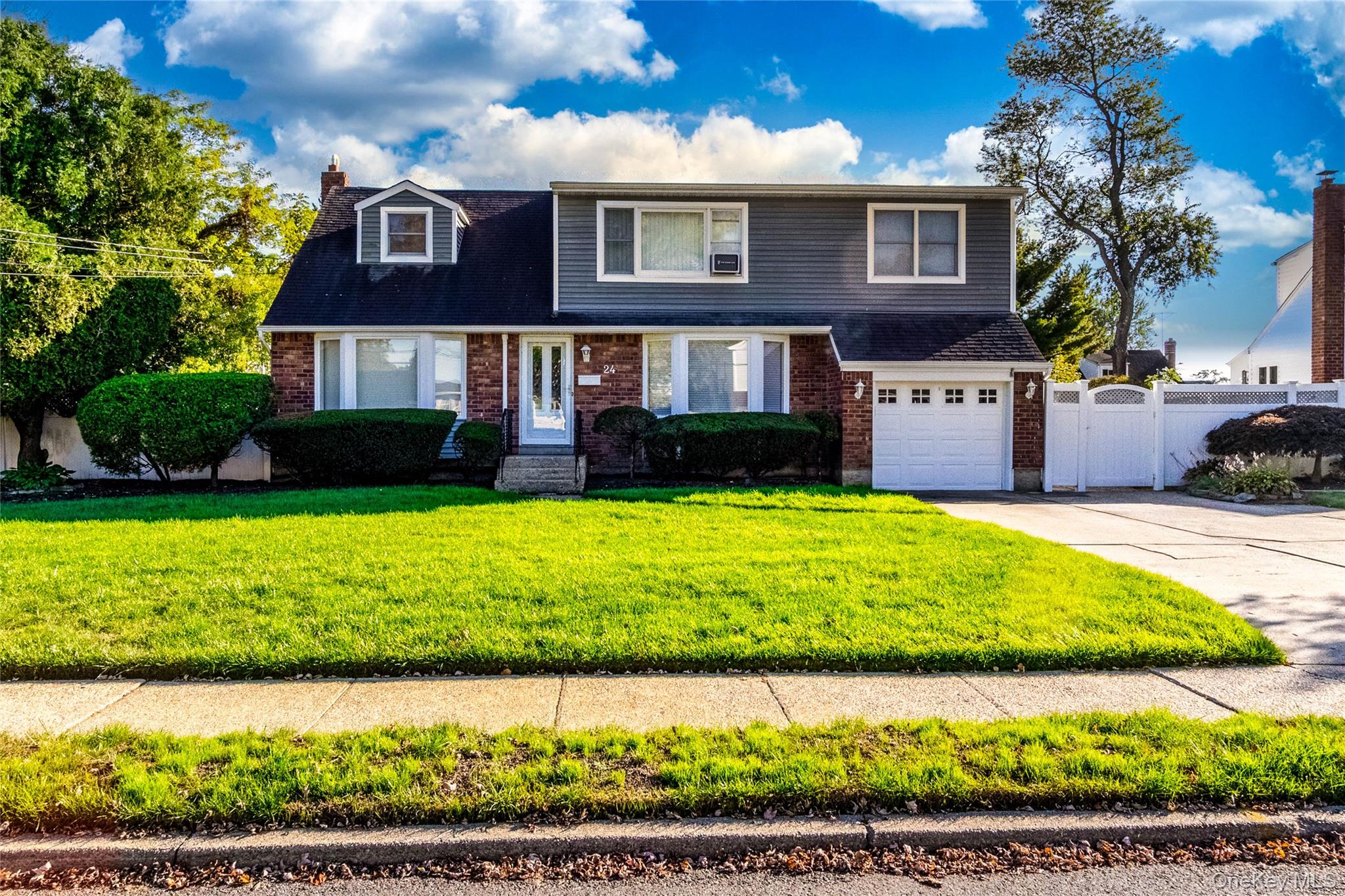 #1 photo, 24 Dulittle Street, North Babylon , NY 11703