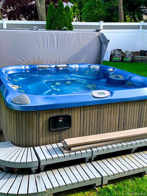 #12 photo, 24 Dulittle Street, North Babylon , NY 11703