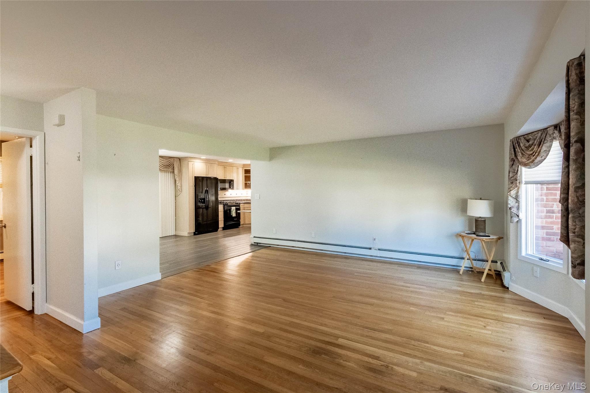 #20 photo, 24 Dulittle Street, North Babylon , NY 11703