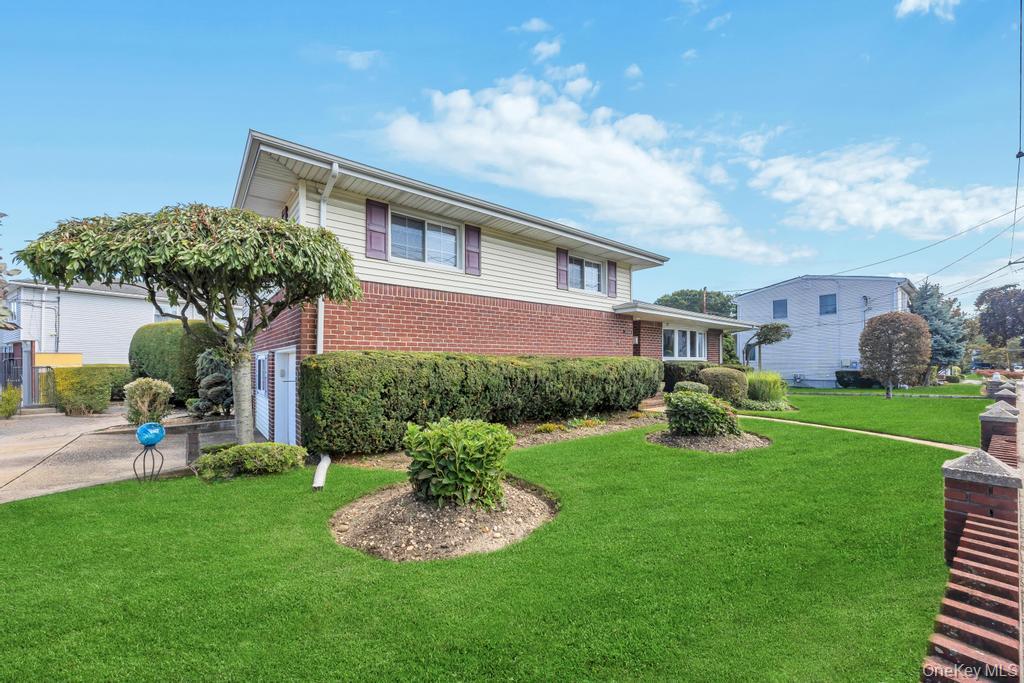 #2 photo, 338 Stewart Avenue, Bethpage , NY 11714