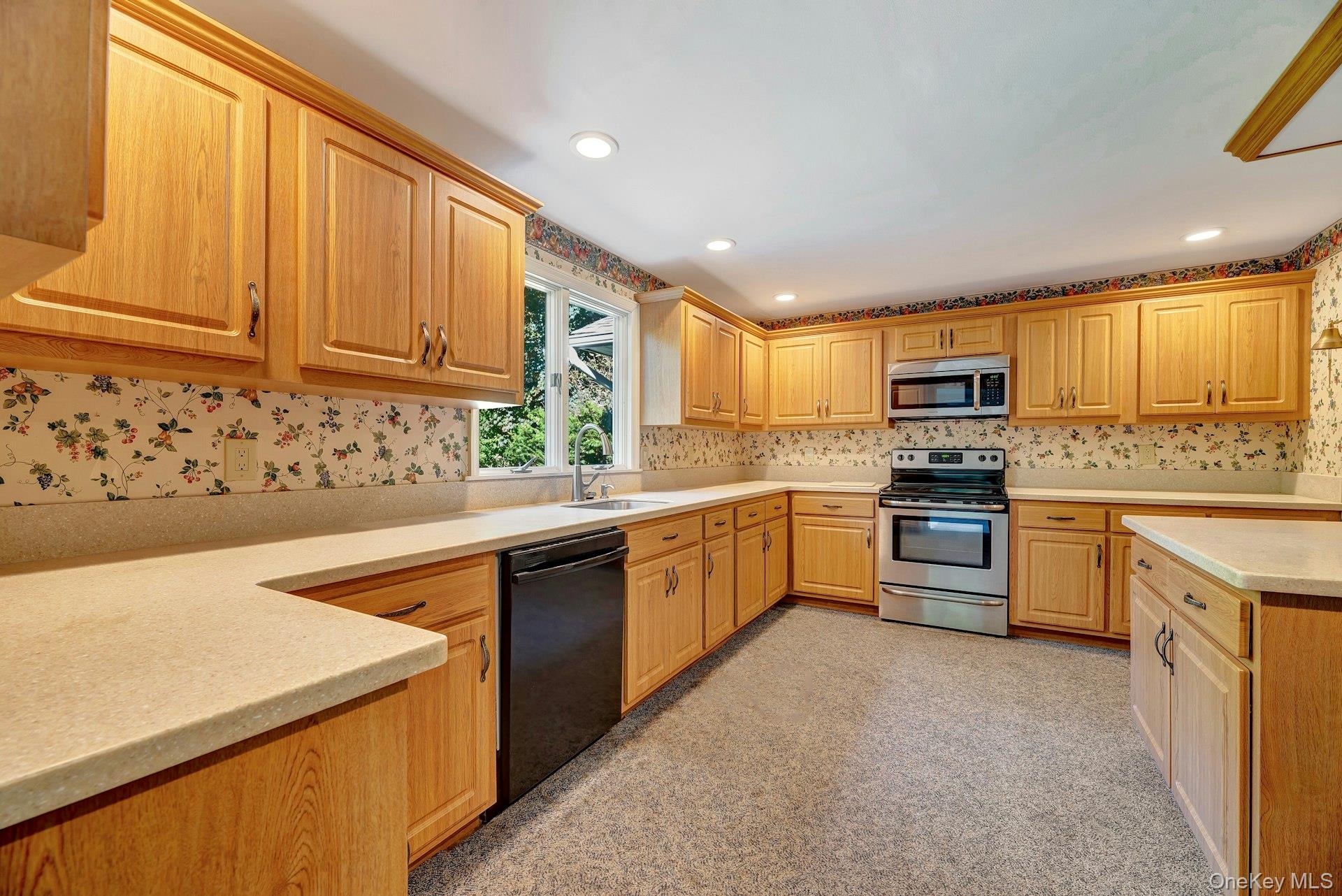 #13 photo, 770 Meadow Lane, サフォーク郡 Mattituck , NY 11952