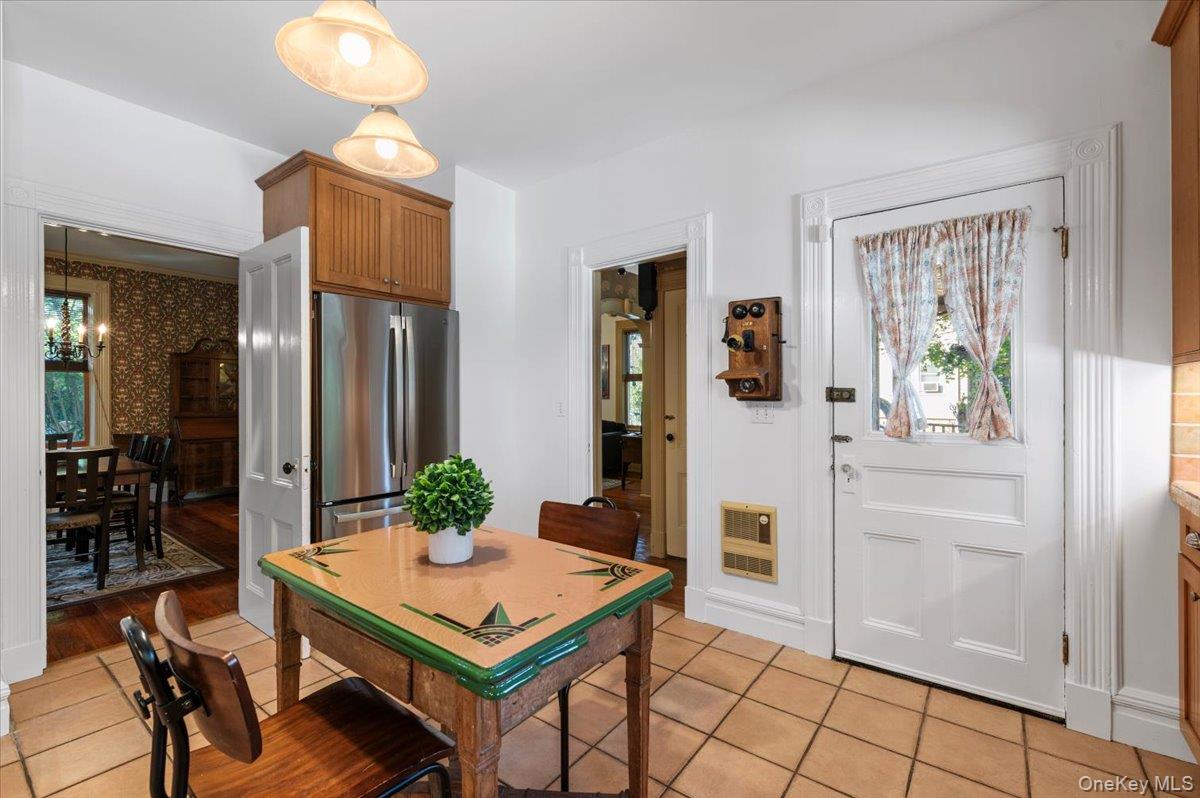 #14 photo, 9 Maple Avenue, Sea Cliff , NY 11579