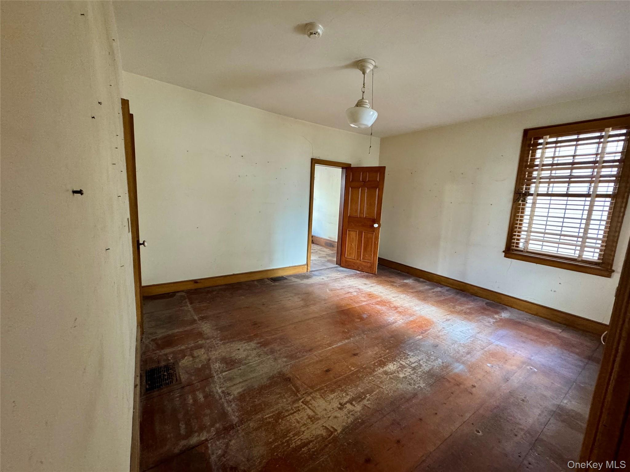 #6 photo, 425 Main, Саффолк ‖ Greenport , NY 11944