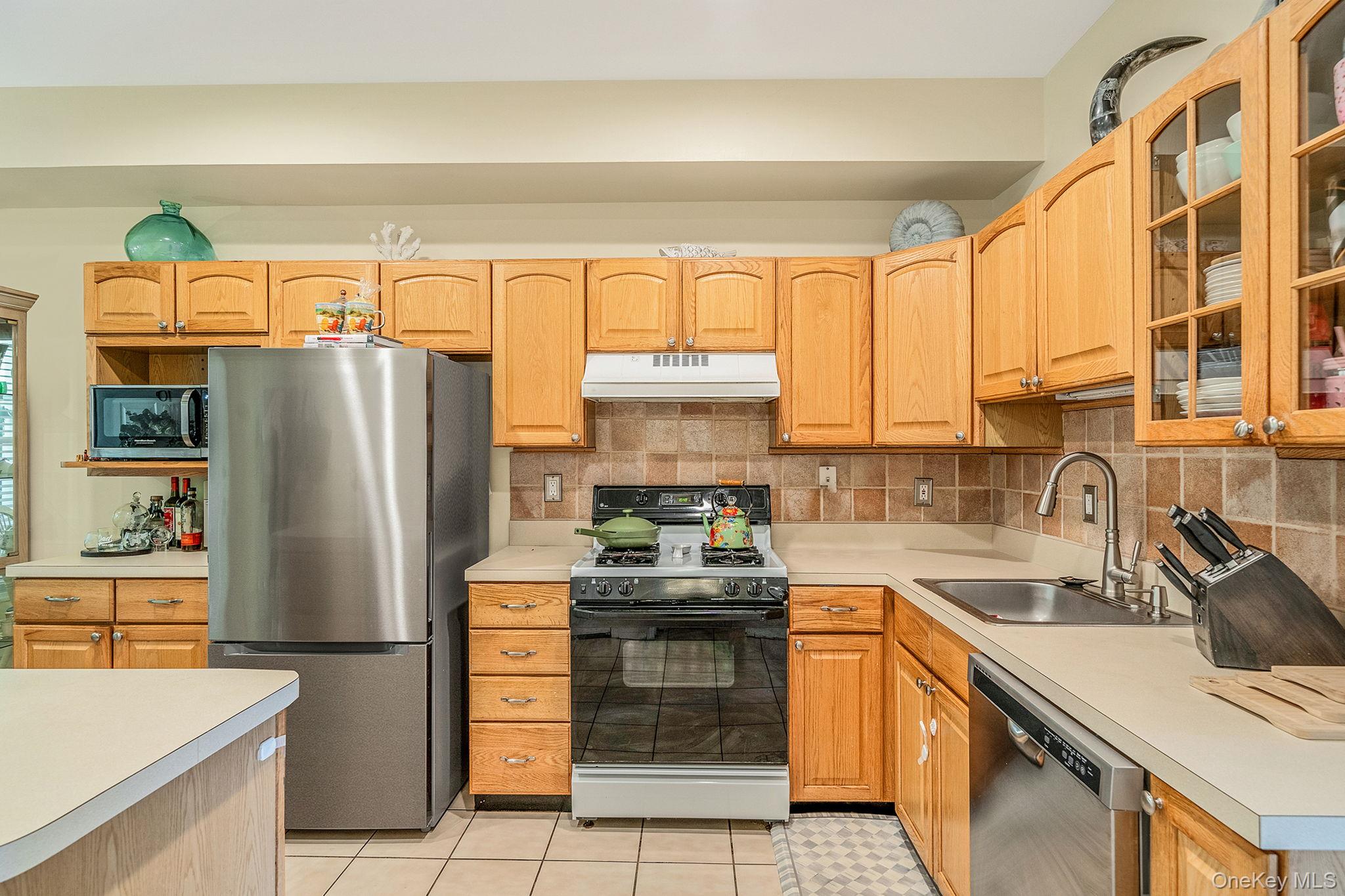 #14 photo, 10 Sea Court Lane, サフォーク郡 Port Jefferson , NY 11777