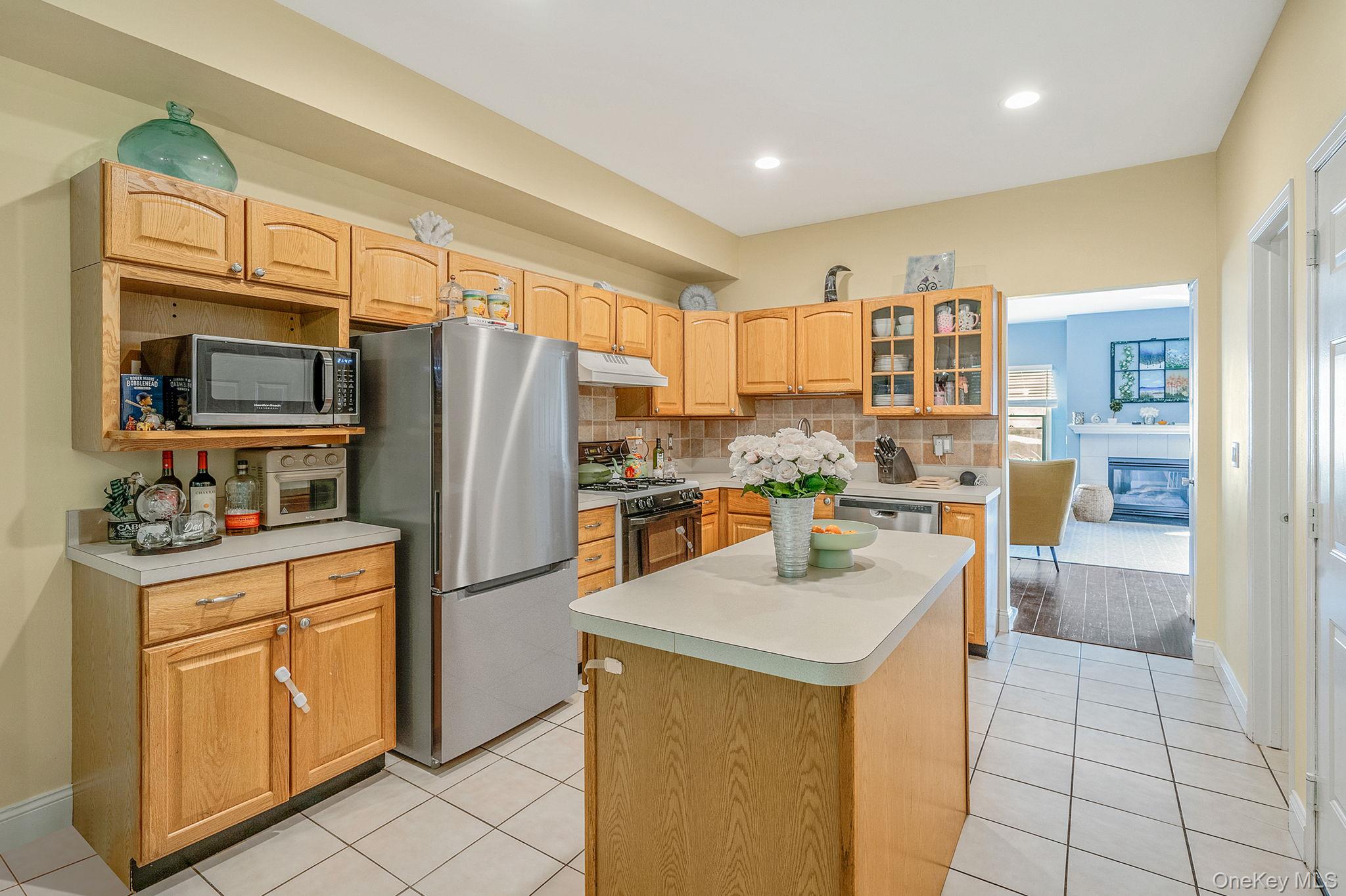 #15 photo, 10 Sea Court Lane, サフォーク郡 Port Jefferson , NY 11777