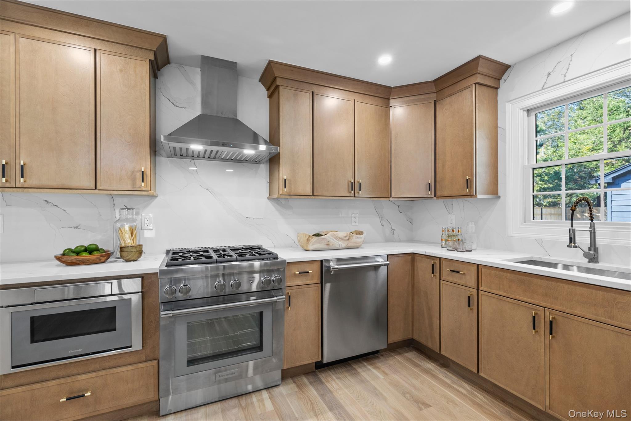 #10 photo, 685 Springs Fireplace Road, East Hampton , NY 11937