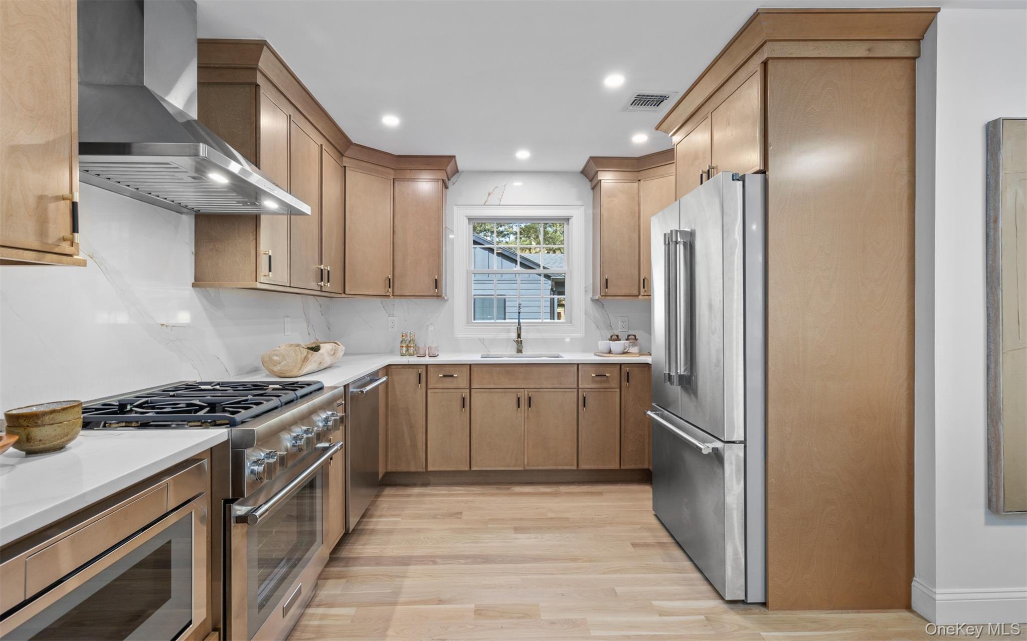 #9 photo, 685 Springs Fireplace Road, East Hampton , NY 11937