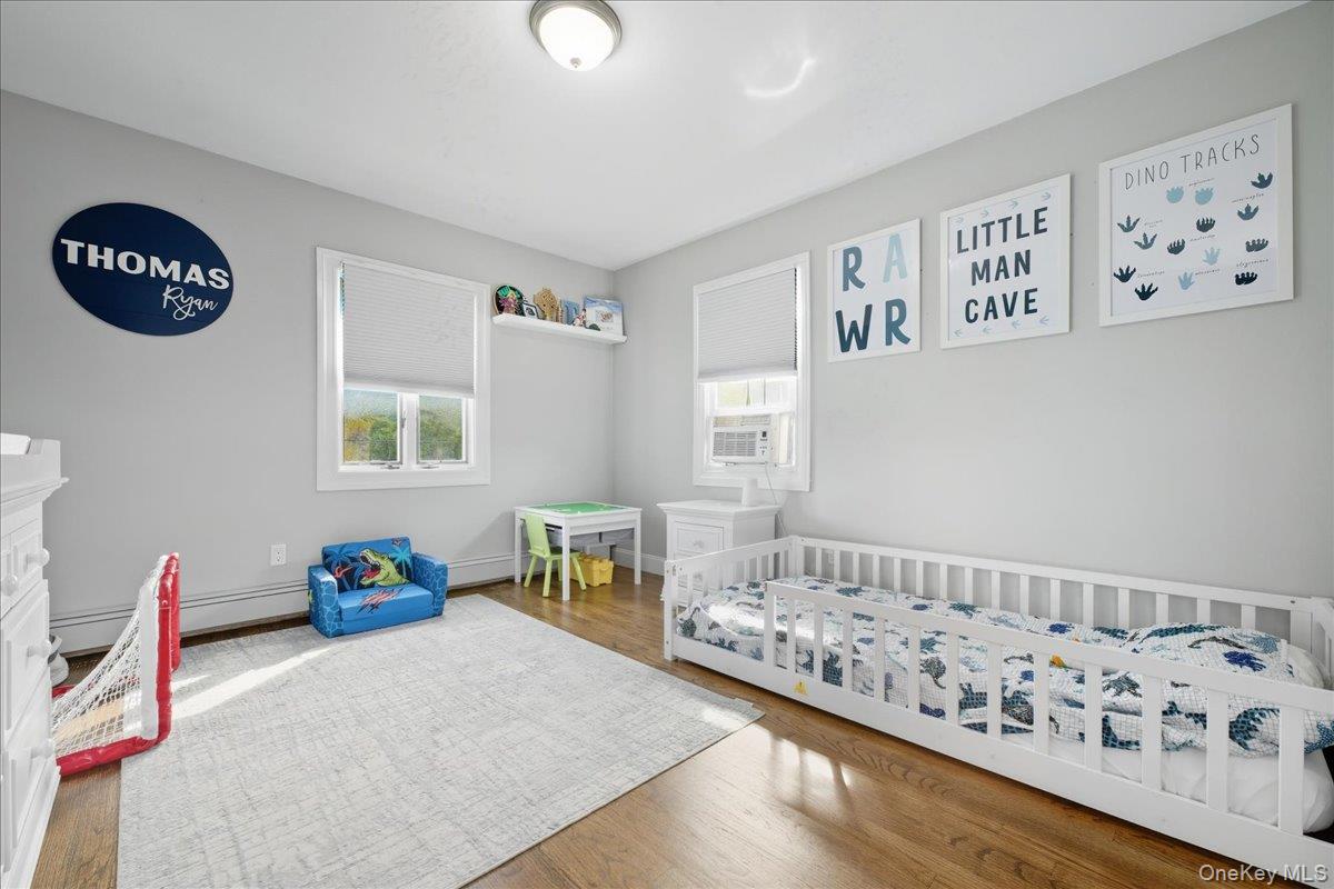 #15 photo, 59 Grand Place, East Northport , NY 11731