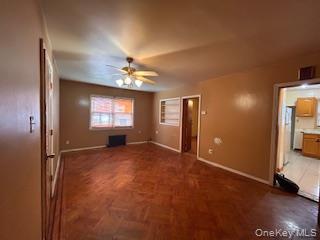 #7 photo, 100-24 210th Street, クイーンズ区 Queens Village , NY 11429