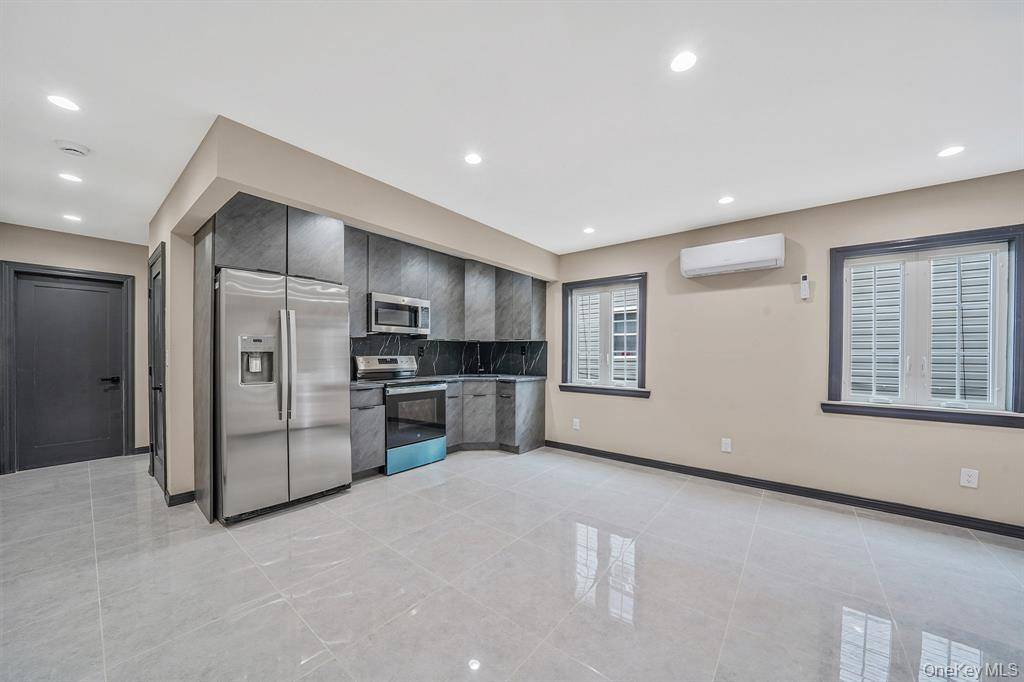 #3 photo, 139-11 Linden Boulevard, Jamaica , NY 11436