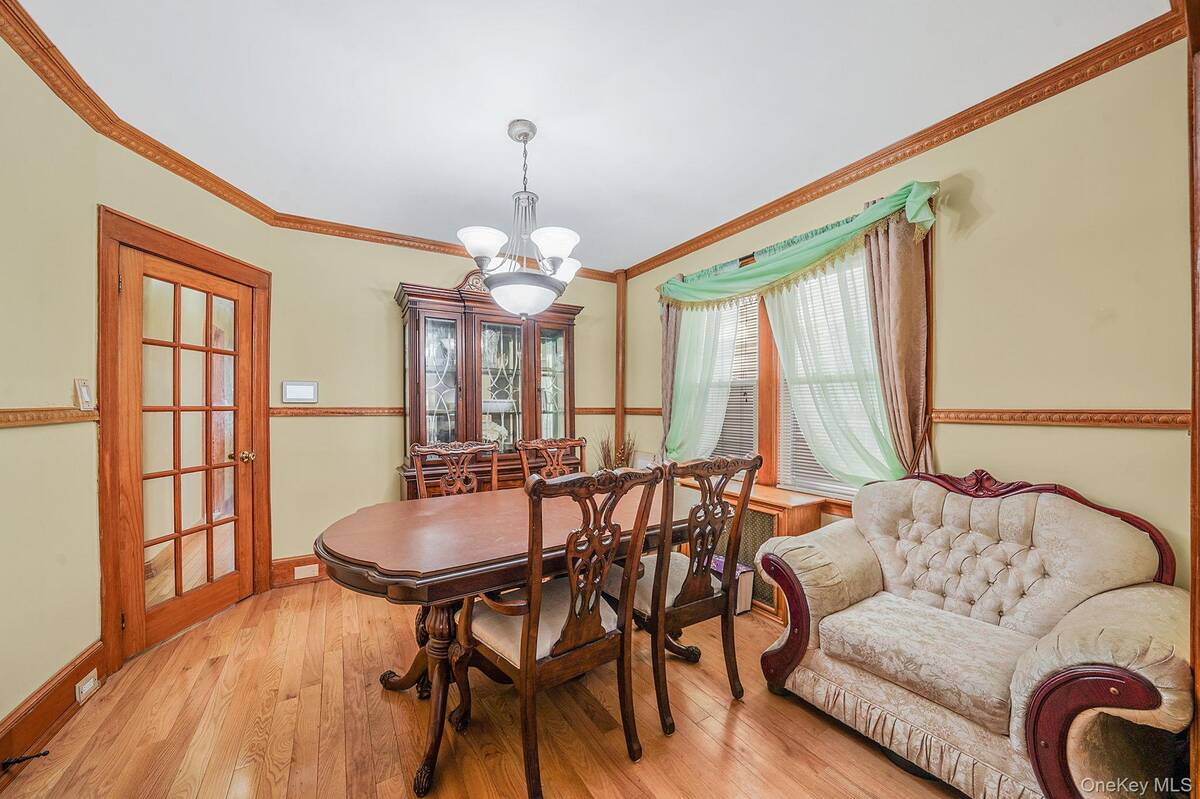 #15 photo, 110-35 107th Street, Ozone Park , NY 11417