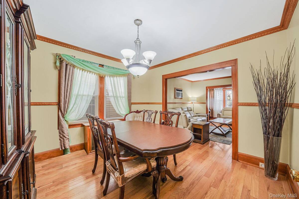 #16 photo, 110-35 107th Street, Ozone Park , NY 11417