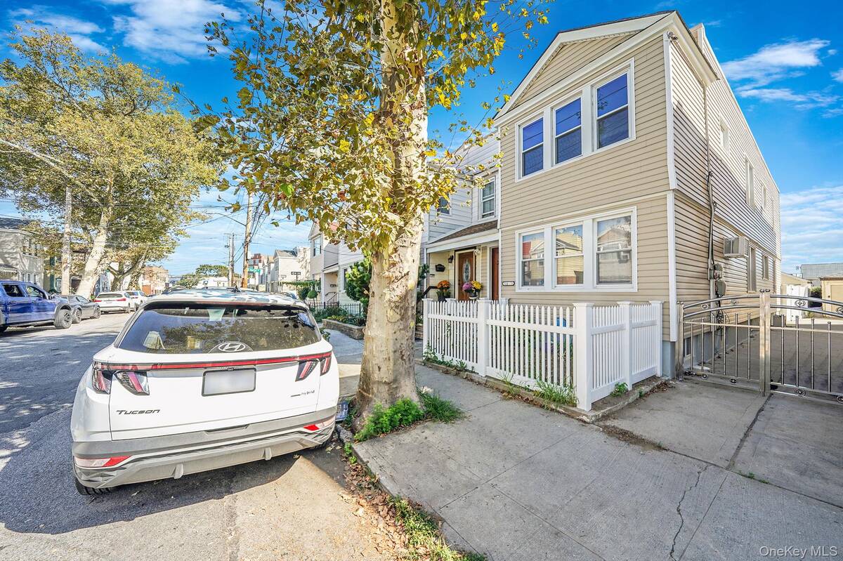 #3 photo, 110-35 107th Street, Ozone Park , NY 11417