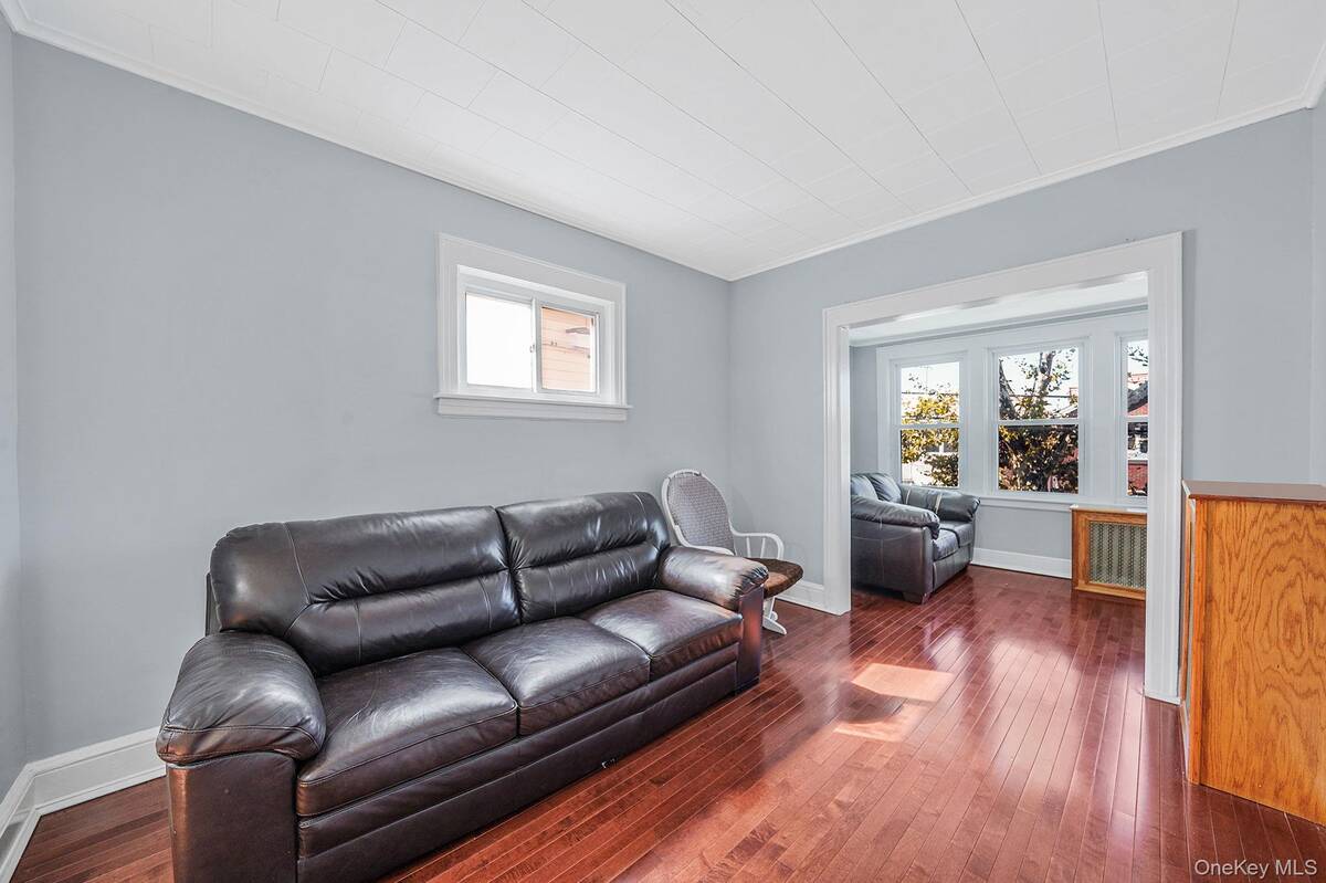 #30 photo, 110-35 107th Street, Ozone Park , NY 11417