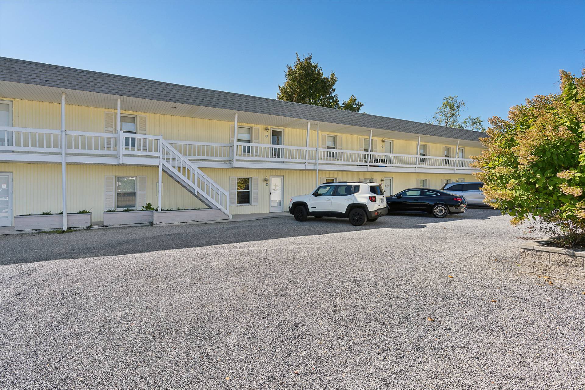 #8 photo, 30 Little Neck Road, #21, サフォーク郡 Southampton , NY 11968