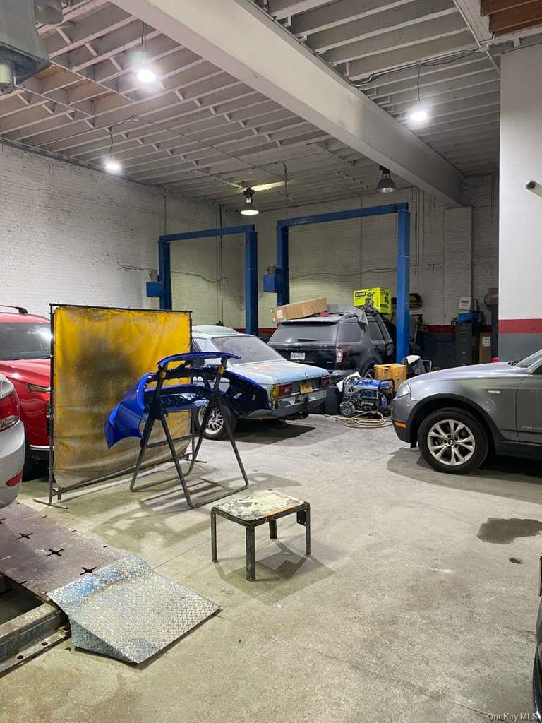 #10 photo, 3549 Steinway Street, クイーンズ区 Long Island City , NY 11101