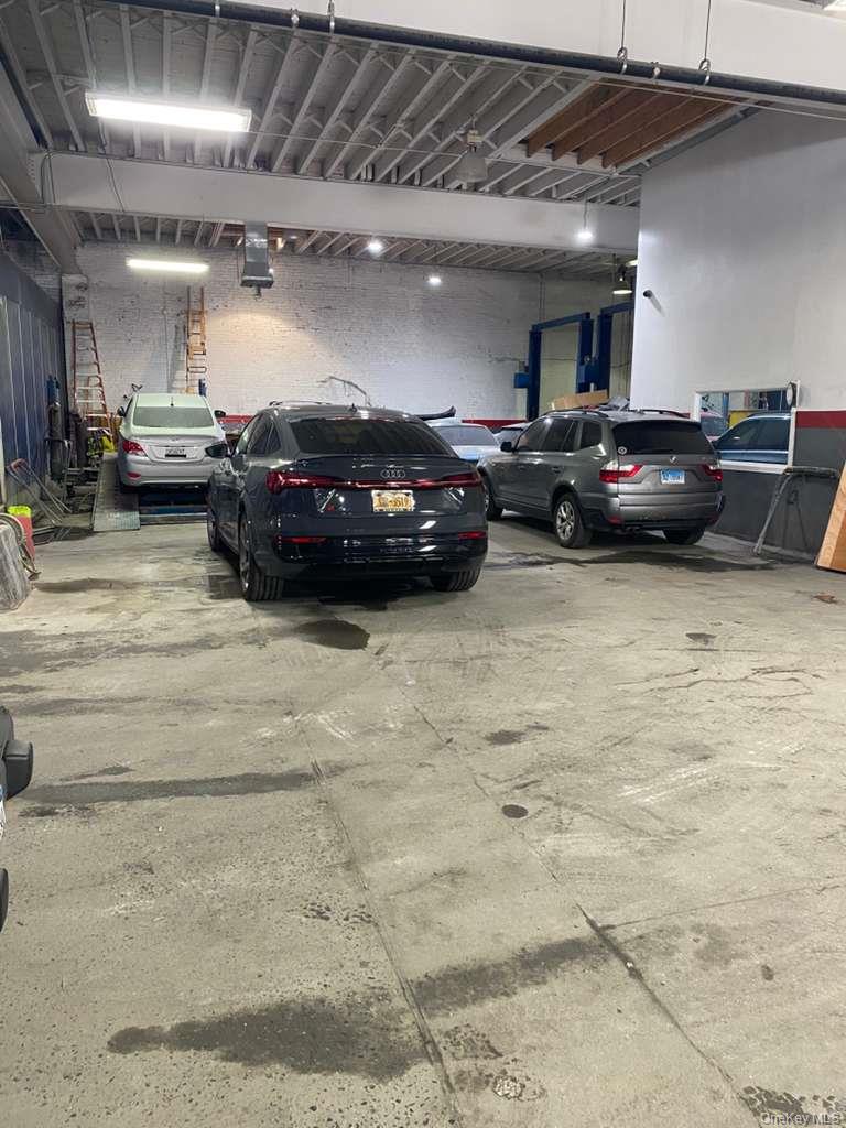 #13 photo, 3549 Steinway Street, クイーンズ区 Long Island City , NY 11101