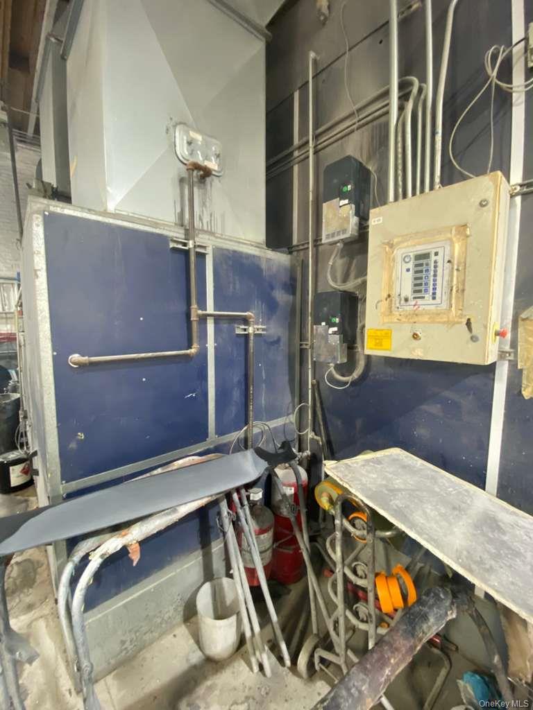 #8 photo, 3549 Steinway Street, クイーンズ区 Long Island City , NY 11101