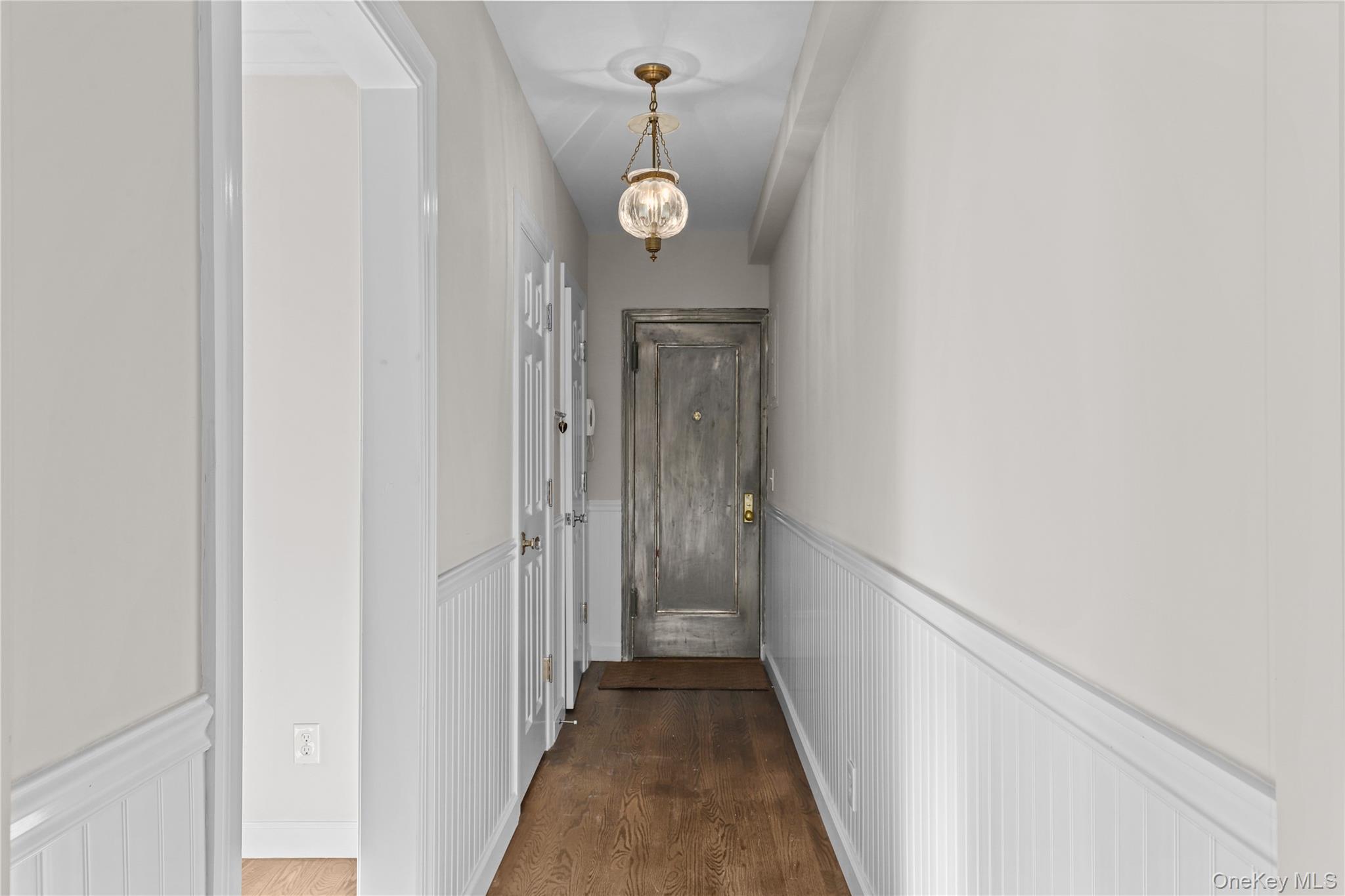 #3 photo, 6 Brooklands, Bronxville , NY 10708