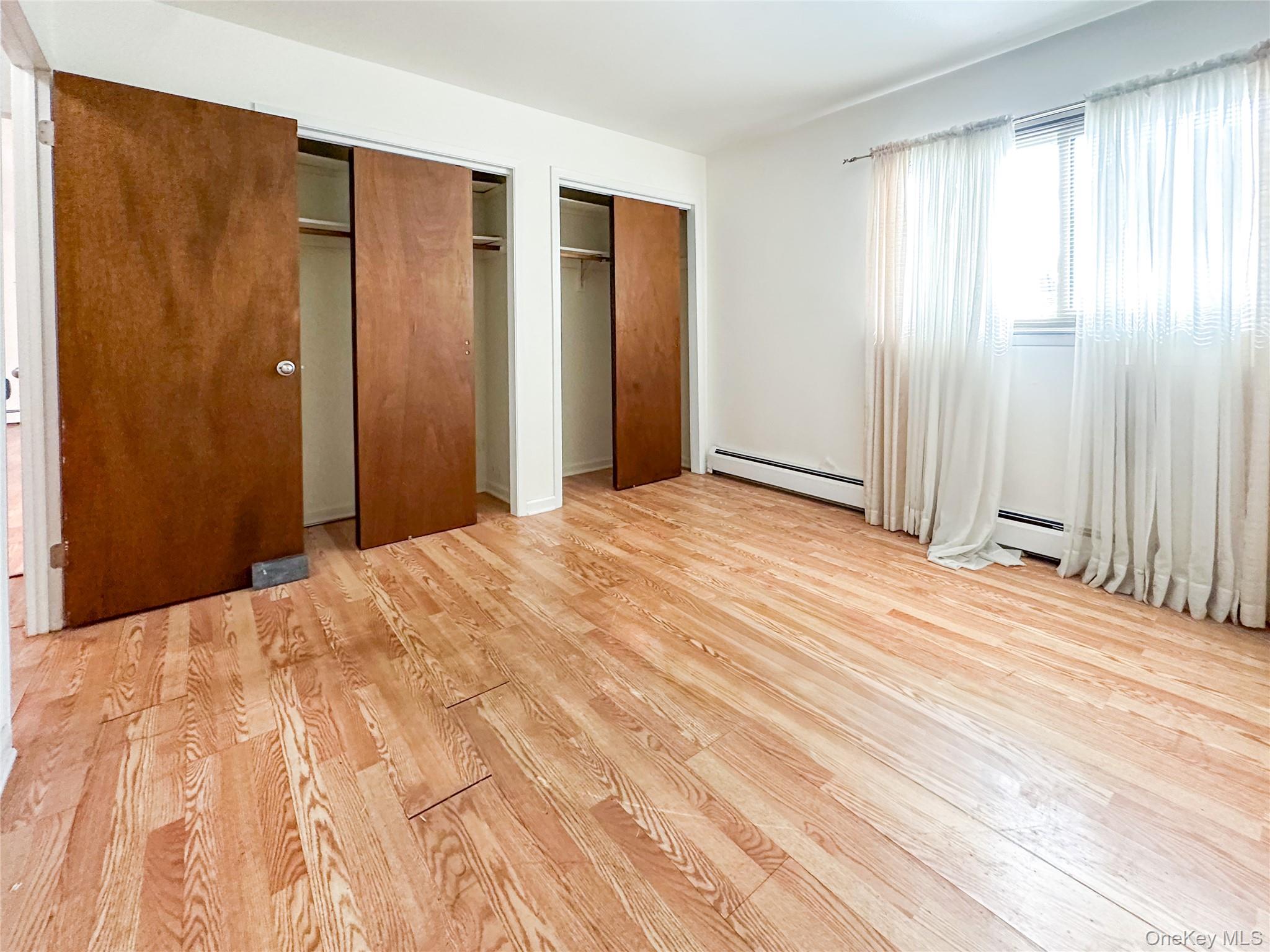 #14 photo, 18 Granada Crescent, White Plains , NY 10603