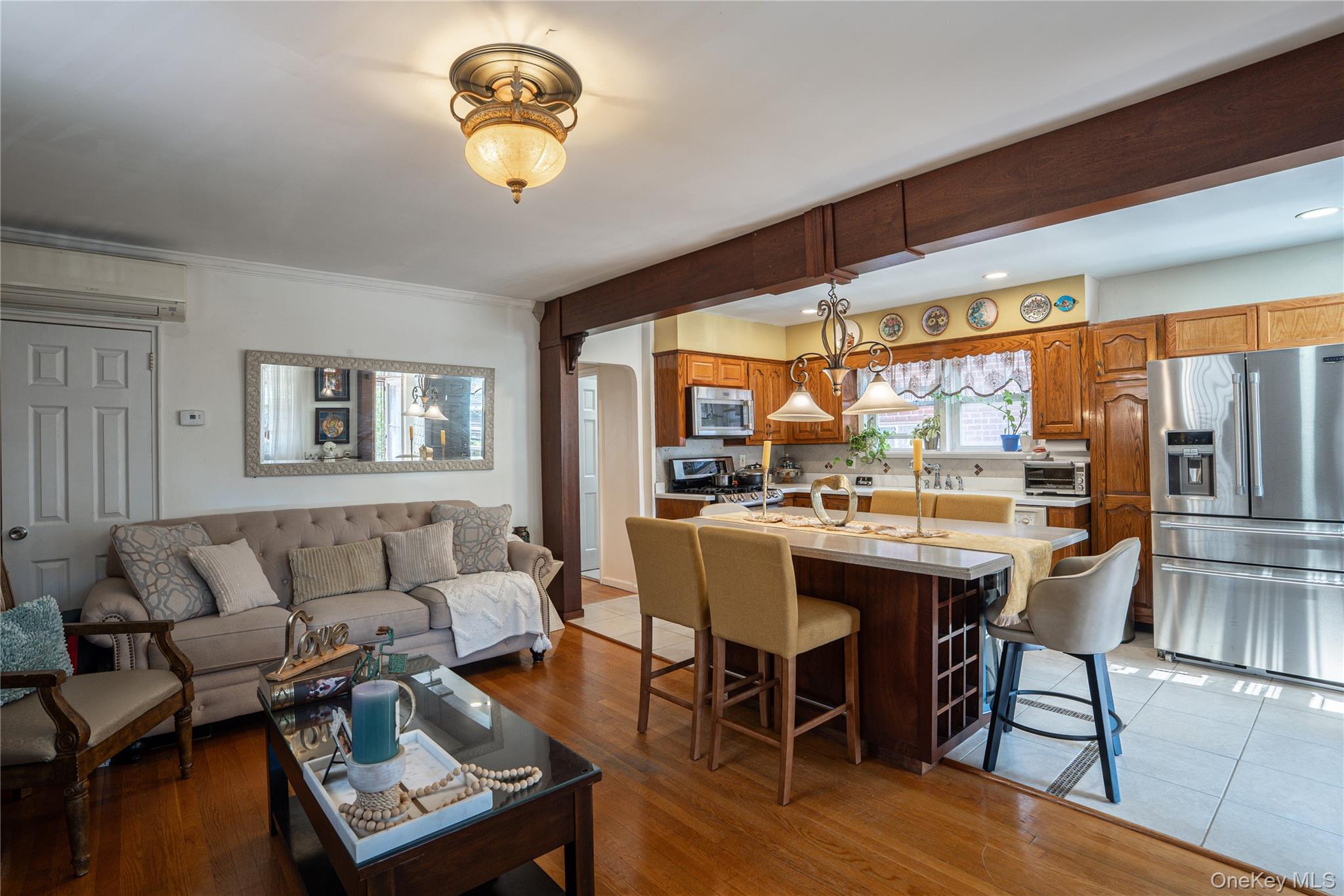 #18 photo, 955 E 212th Street, Bronx , NY 10469