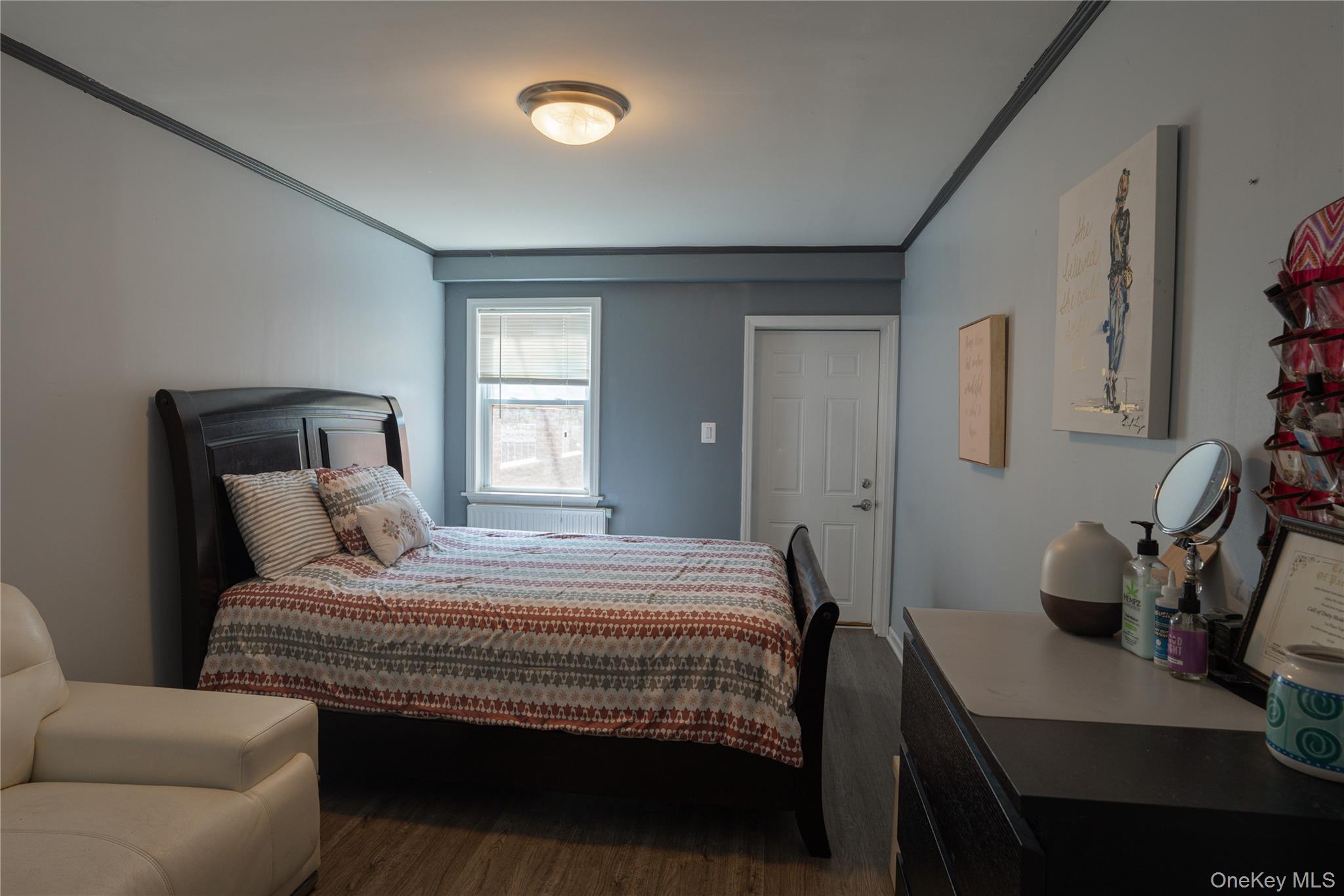 #8 photo, 955 E 212th Street, Bronx , NY 10469