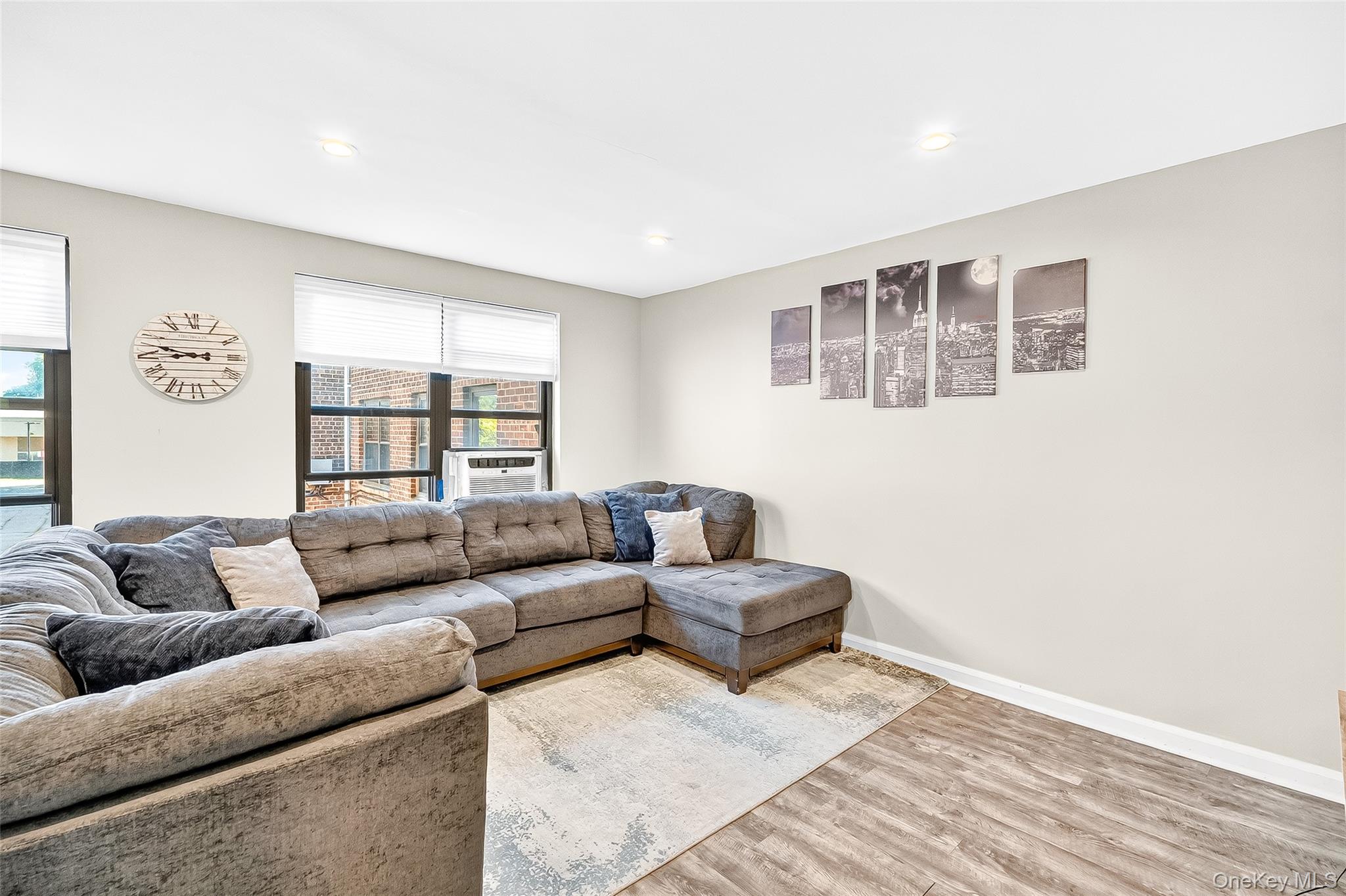 #10 photo, 340 Richbell Road, Mamaroneck , NY 10543