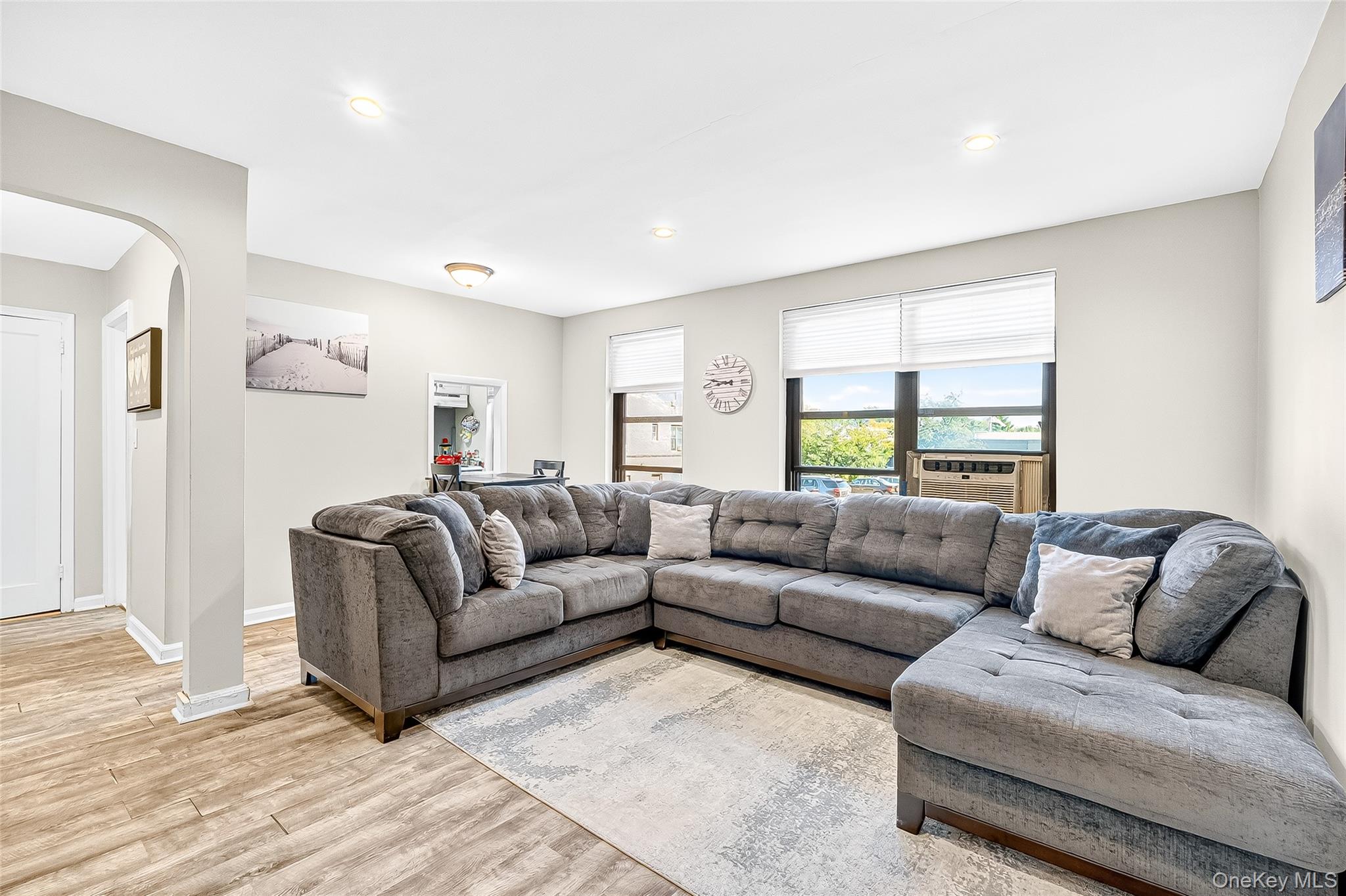 #11 photo, 340 Richbell Road, Mamaroneck , NY 10543