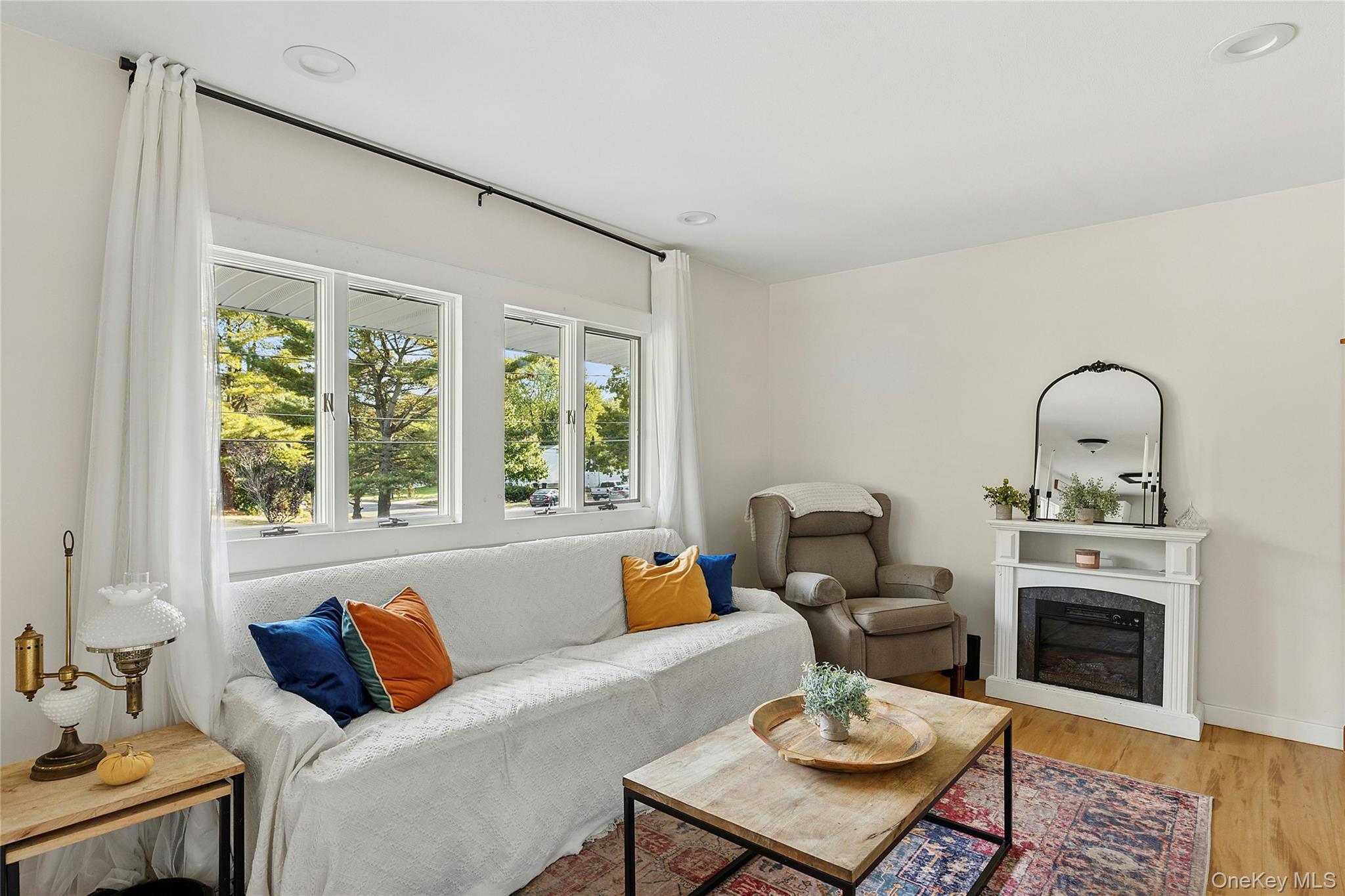 #5 photo, 19 Partridge Lane, सफ़ोक काउंटी East Setauket , NY 11733