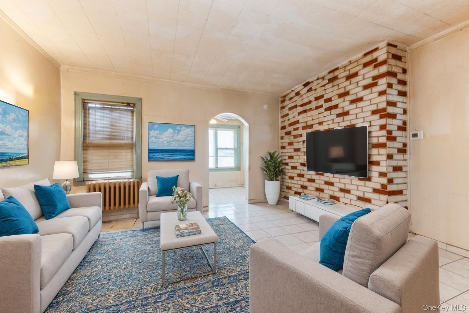 #1 photo, 51-30A 47th Street, クイーンズ区 Woodside , NY 11377