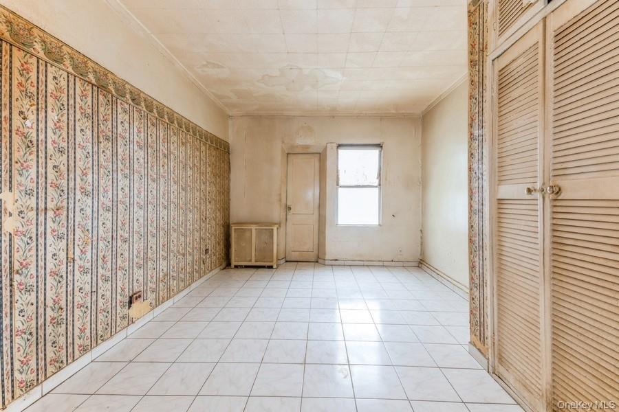 #5 photo, 51-30A 47th Street, クイーンズ区 Woodside , NY 11377