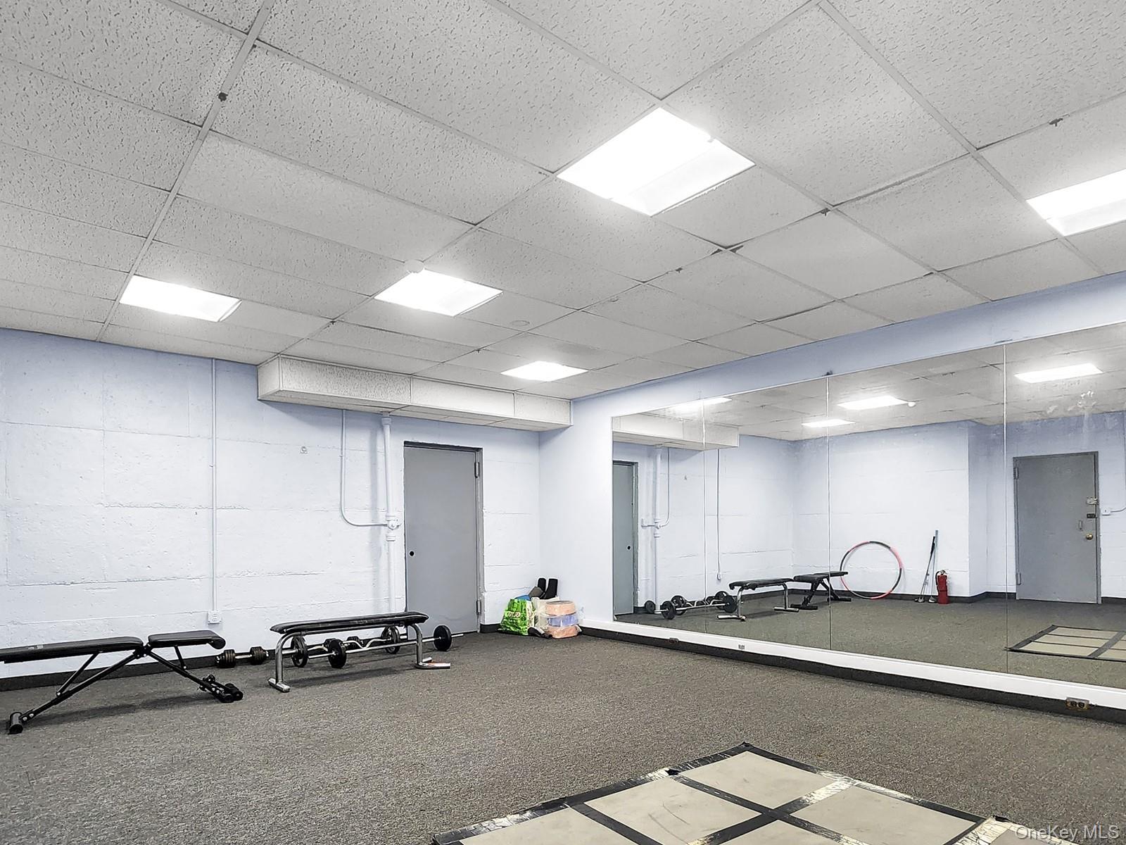 #13 photo, 140-55 34th Avenue, Flushing , NY 11354