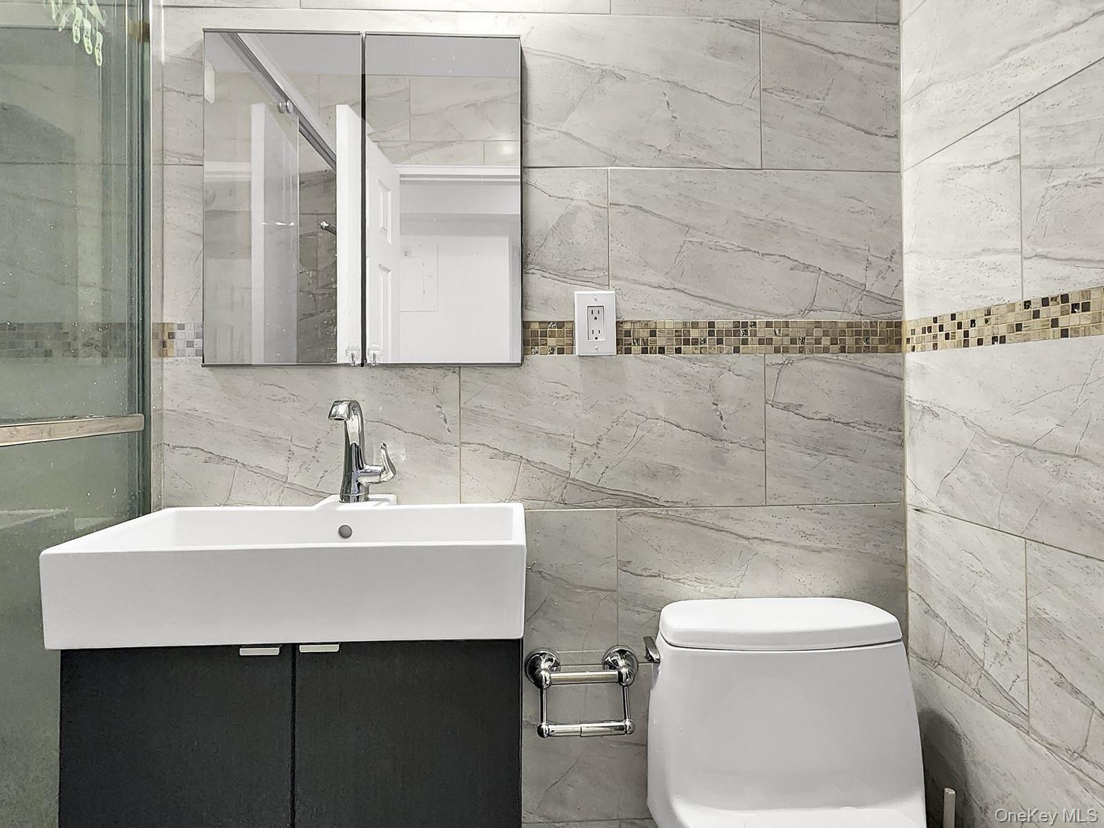 #8 photo, 140-55 34th Avenue, Flushing , NY 11354