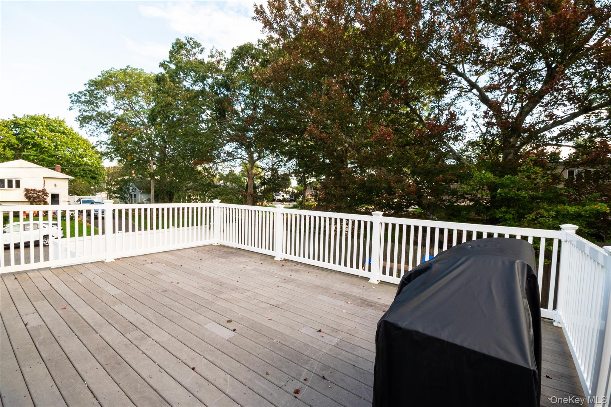 #11 photo, 380 Montgomery Avenue, West Babylon , NY 11704