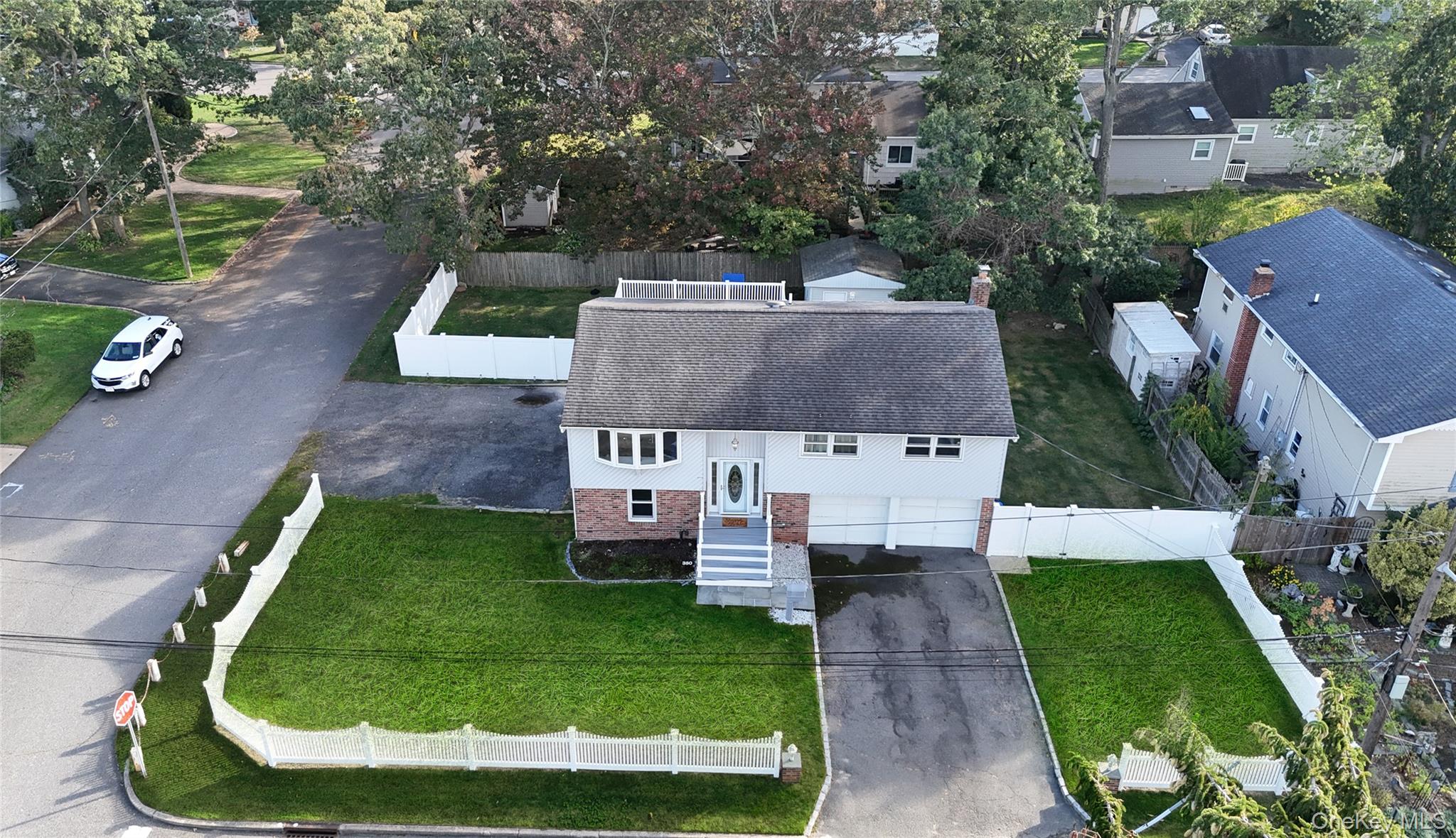 #4 photo, 380 Montgomery Avenue, West Babylon , NY 11704