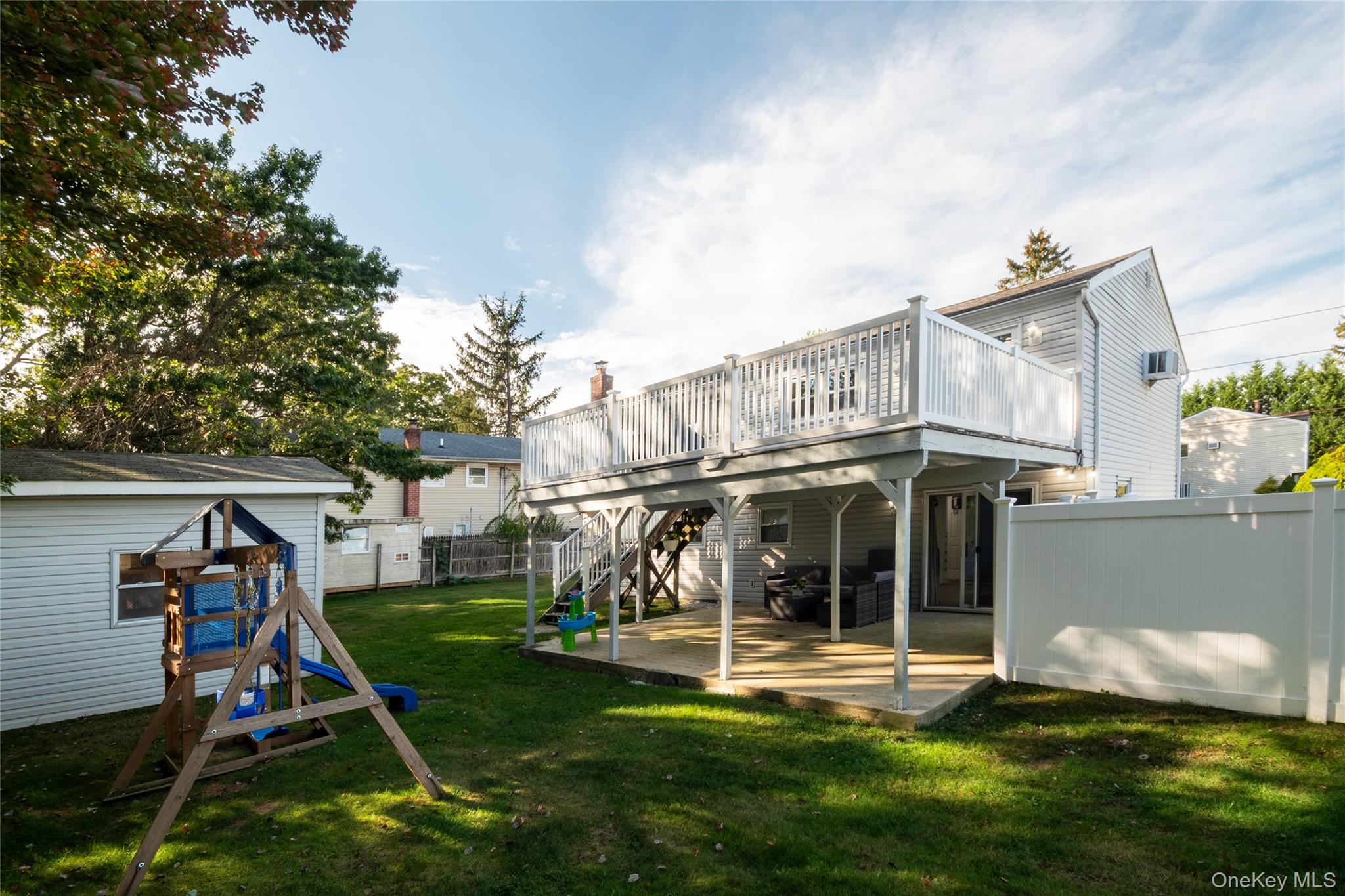 #6 photo, 380 Montgomery Avenue, West Babylon , NY 11704