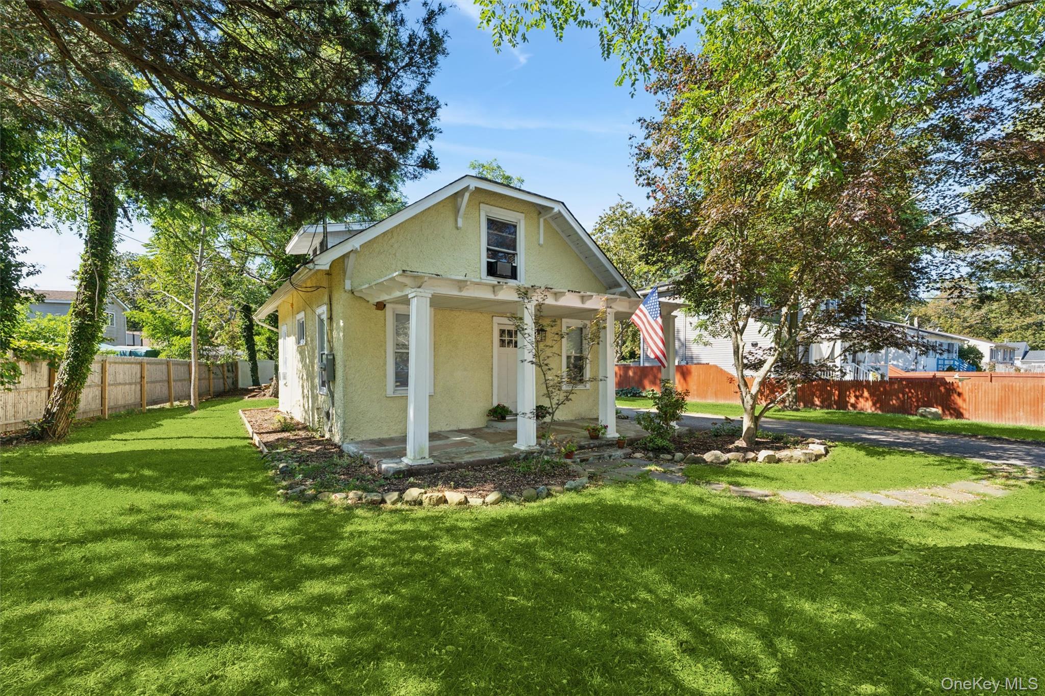 #16 photo, 242 Bayview Drive, Mastic Beach , NY 11951